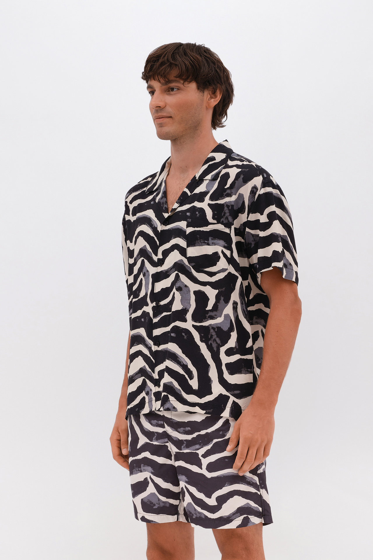 ABSTRACT ANIMAL SHIRT