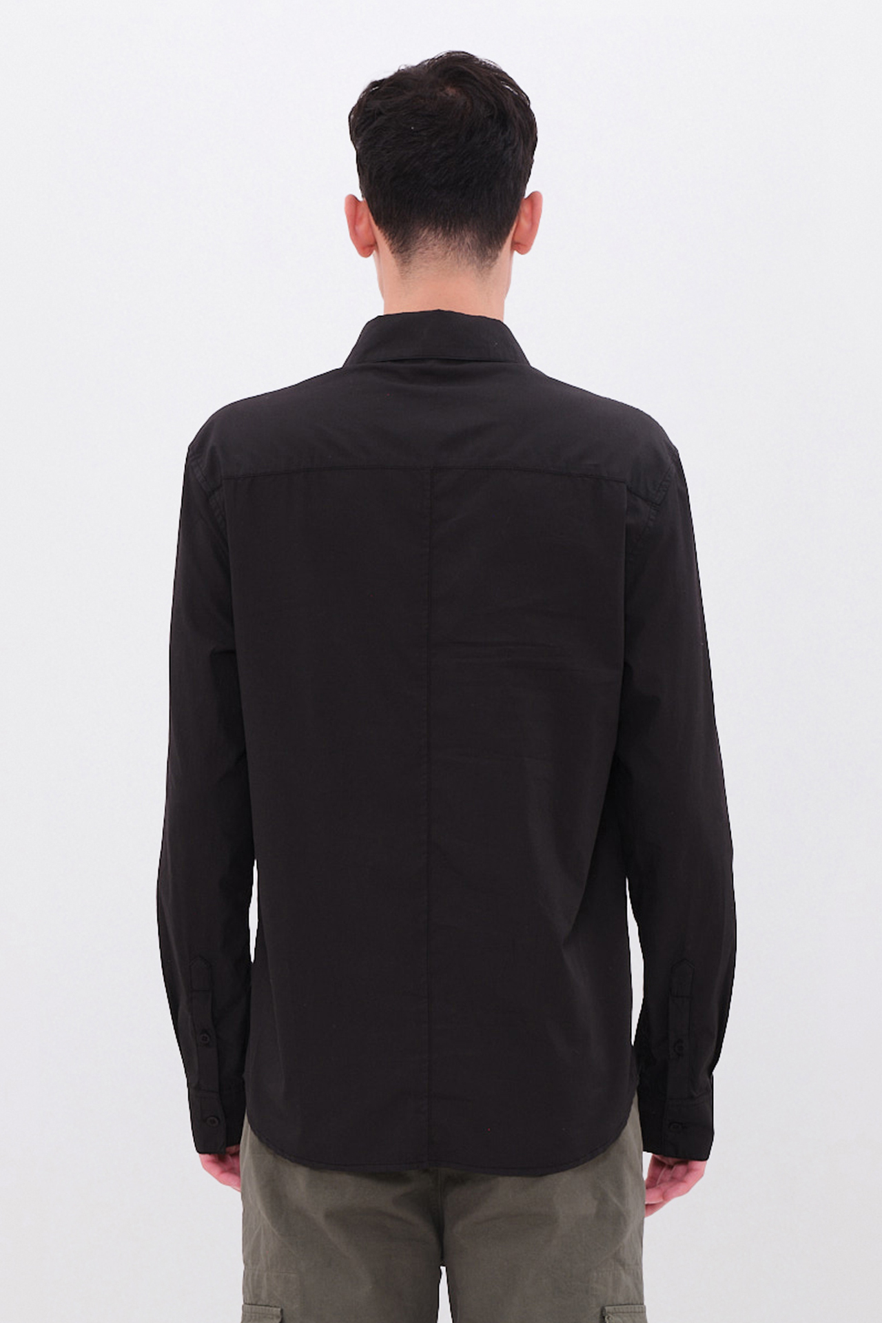 REGULAR FIT BUTTONED SHIRT