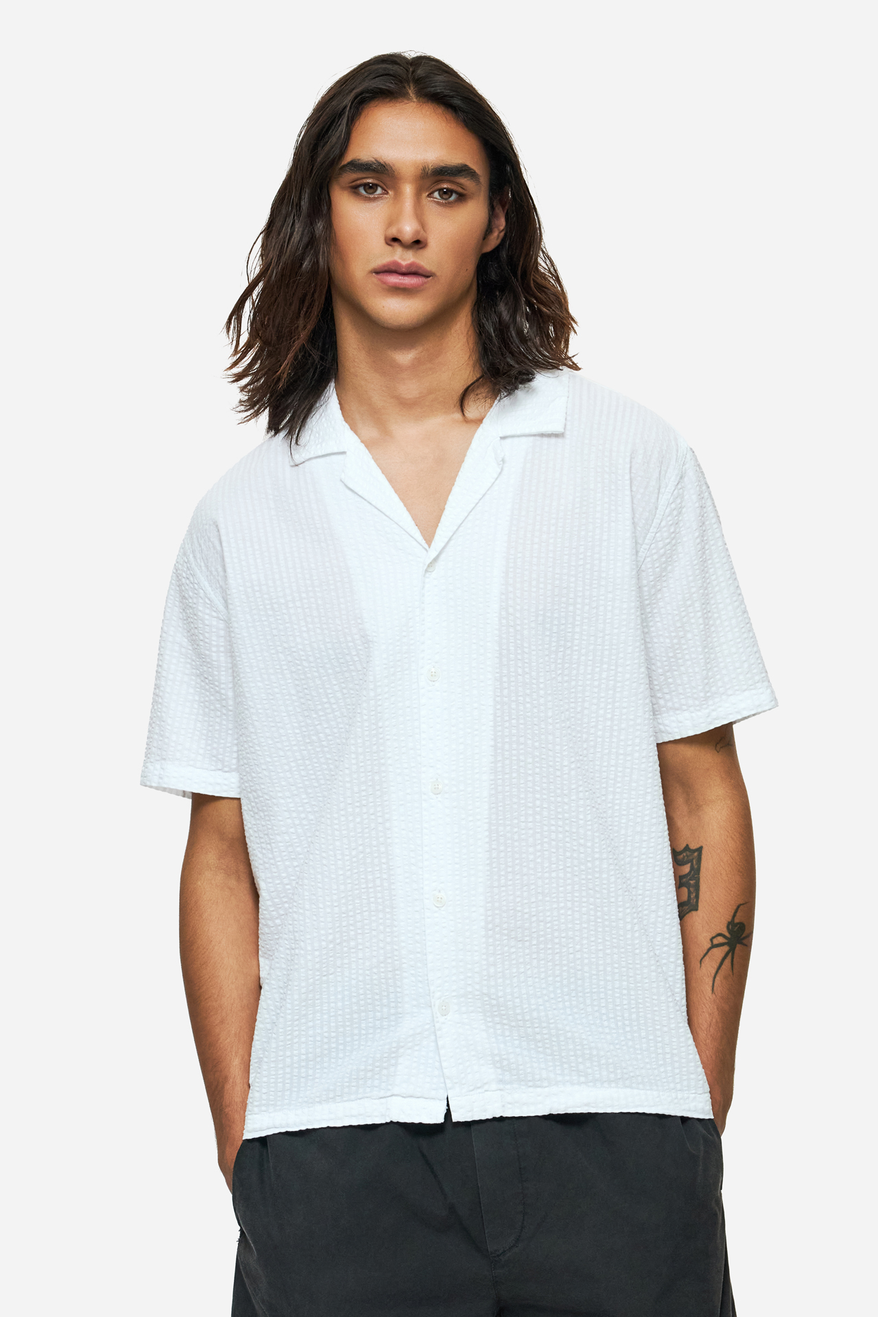 MONOCHROME STRIPED SHIRT