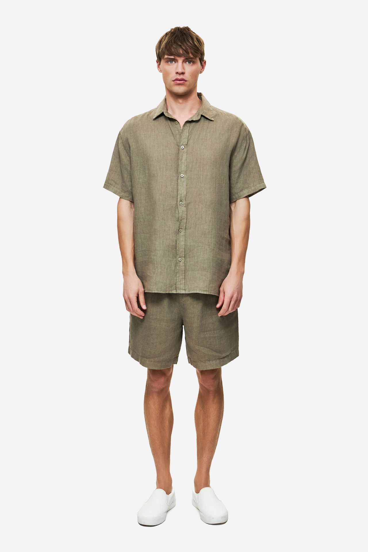 SHORTSLEEVE LINEN SHIRT