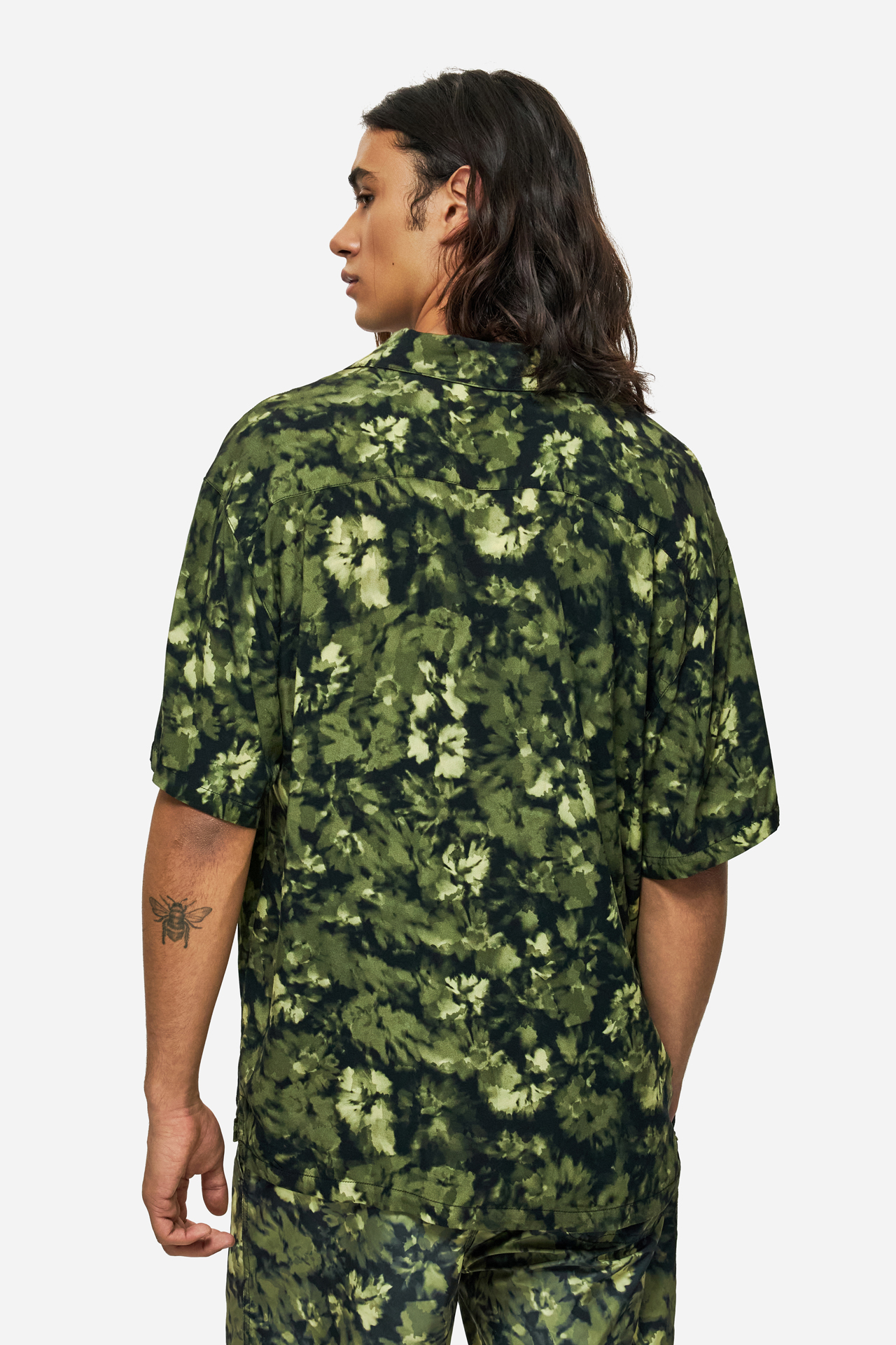 THE CAMOUFLAGE SHIRT