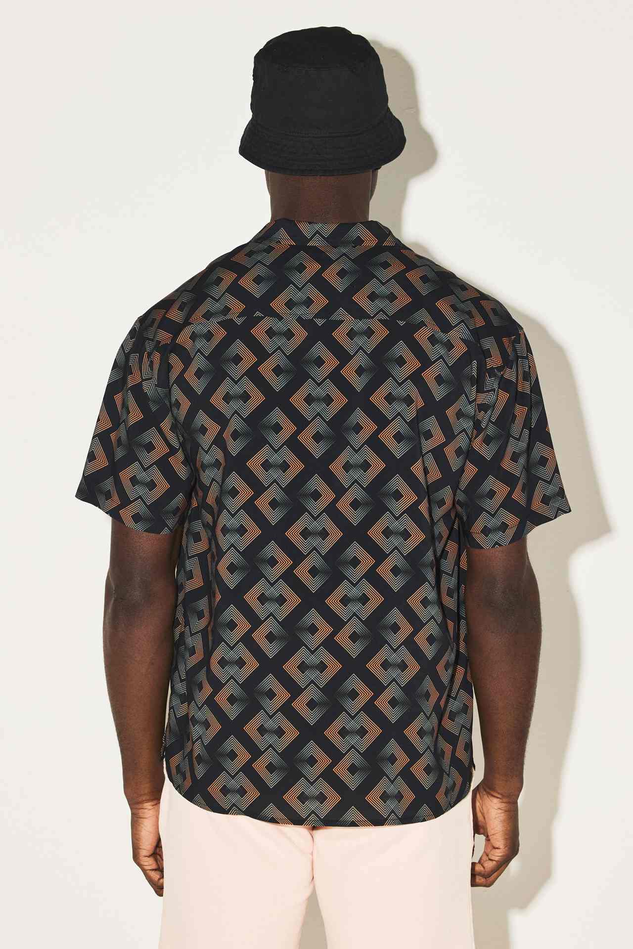 Rombus Camp-Collar Shirt