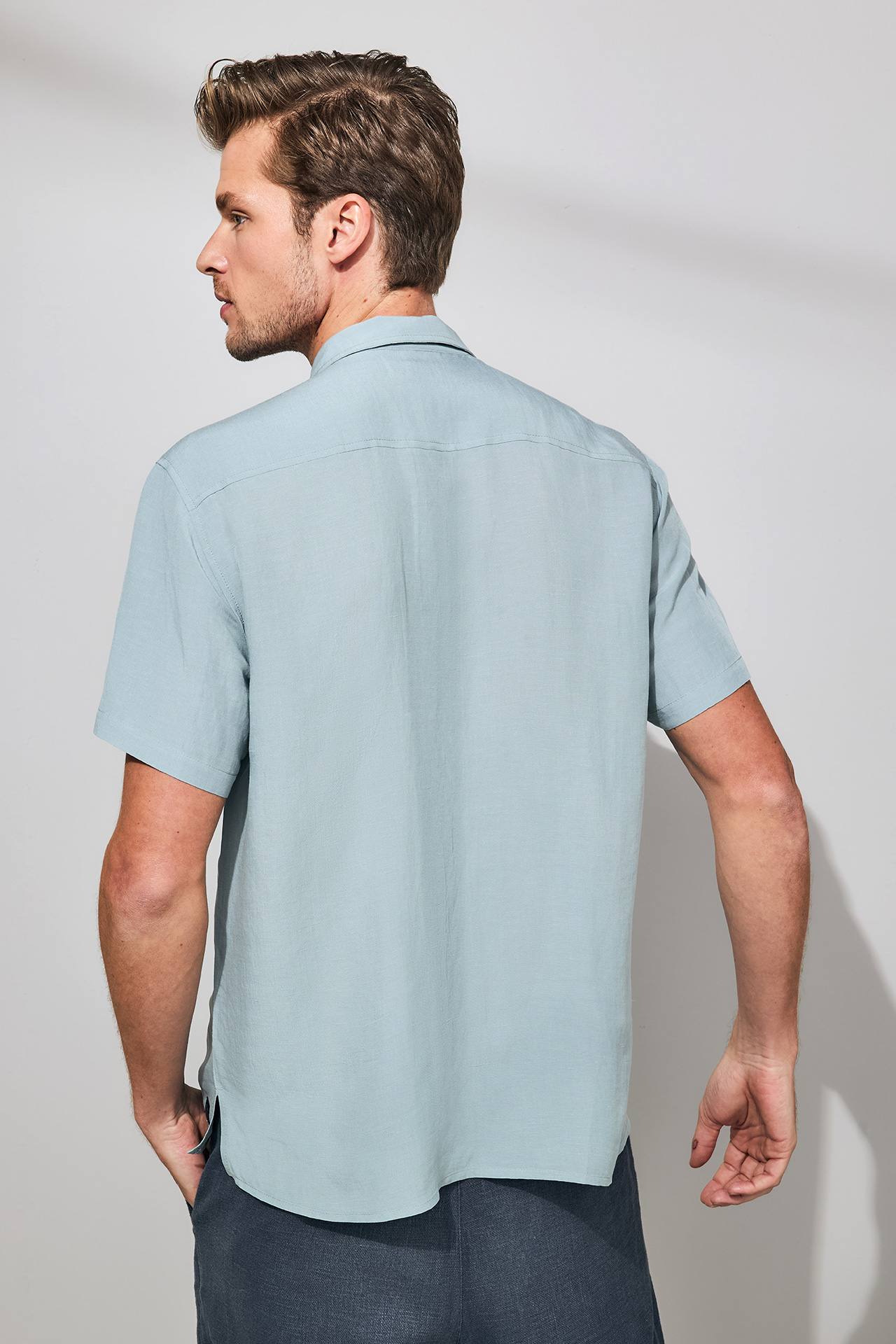 RELAXED RESORT SHIRT