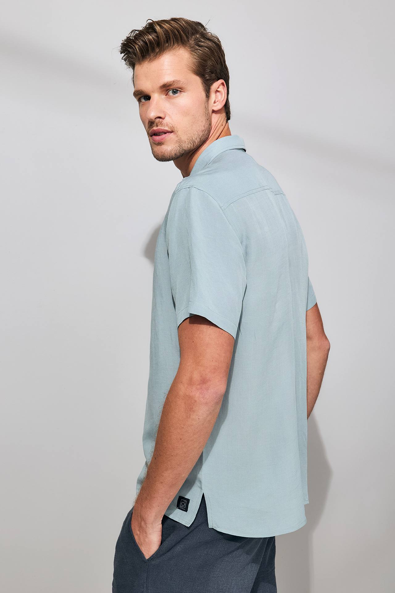 RELAXED RESORT SHIRT