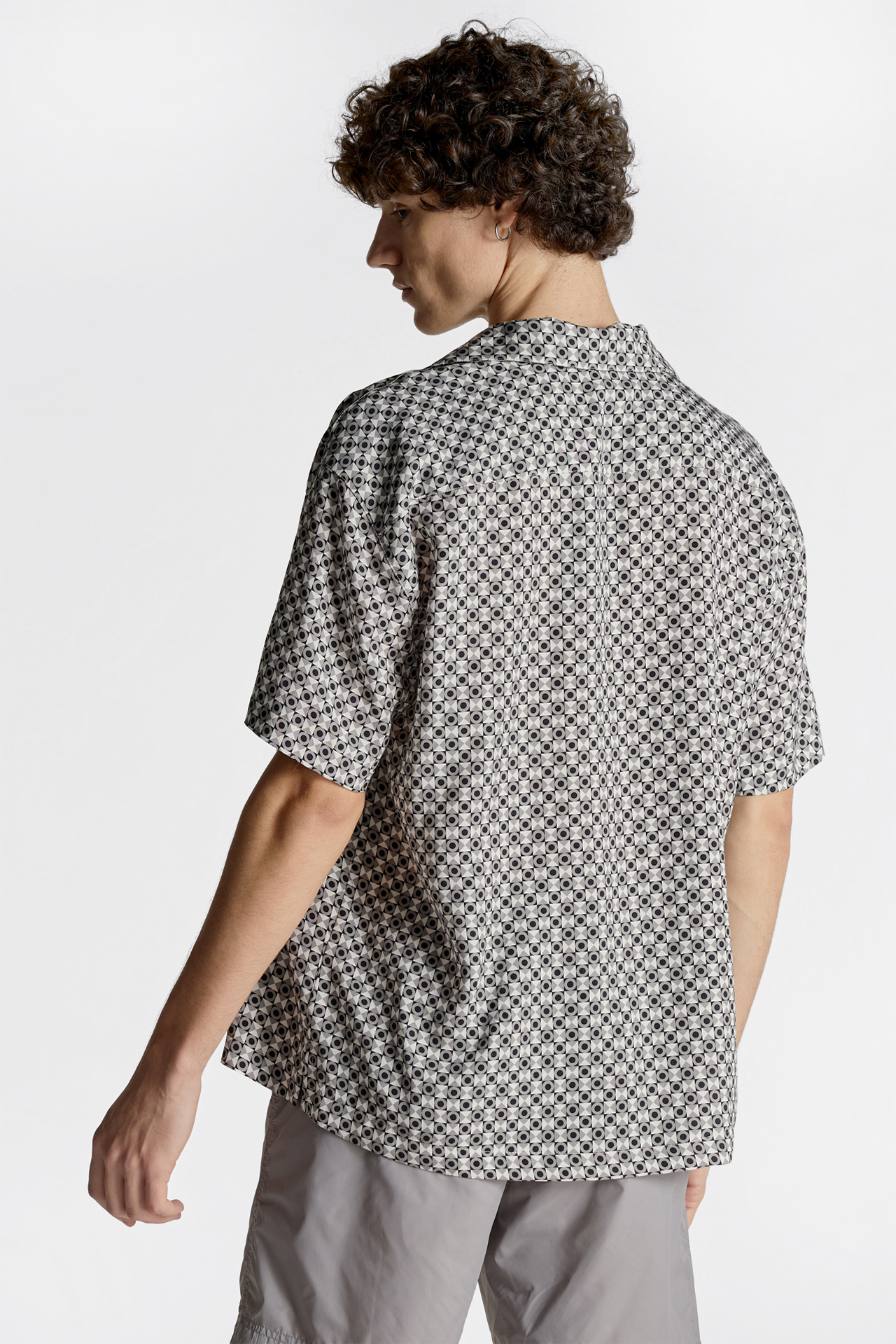 Dots Arrow Camp-Colar Shirt