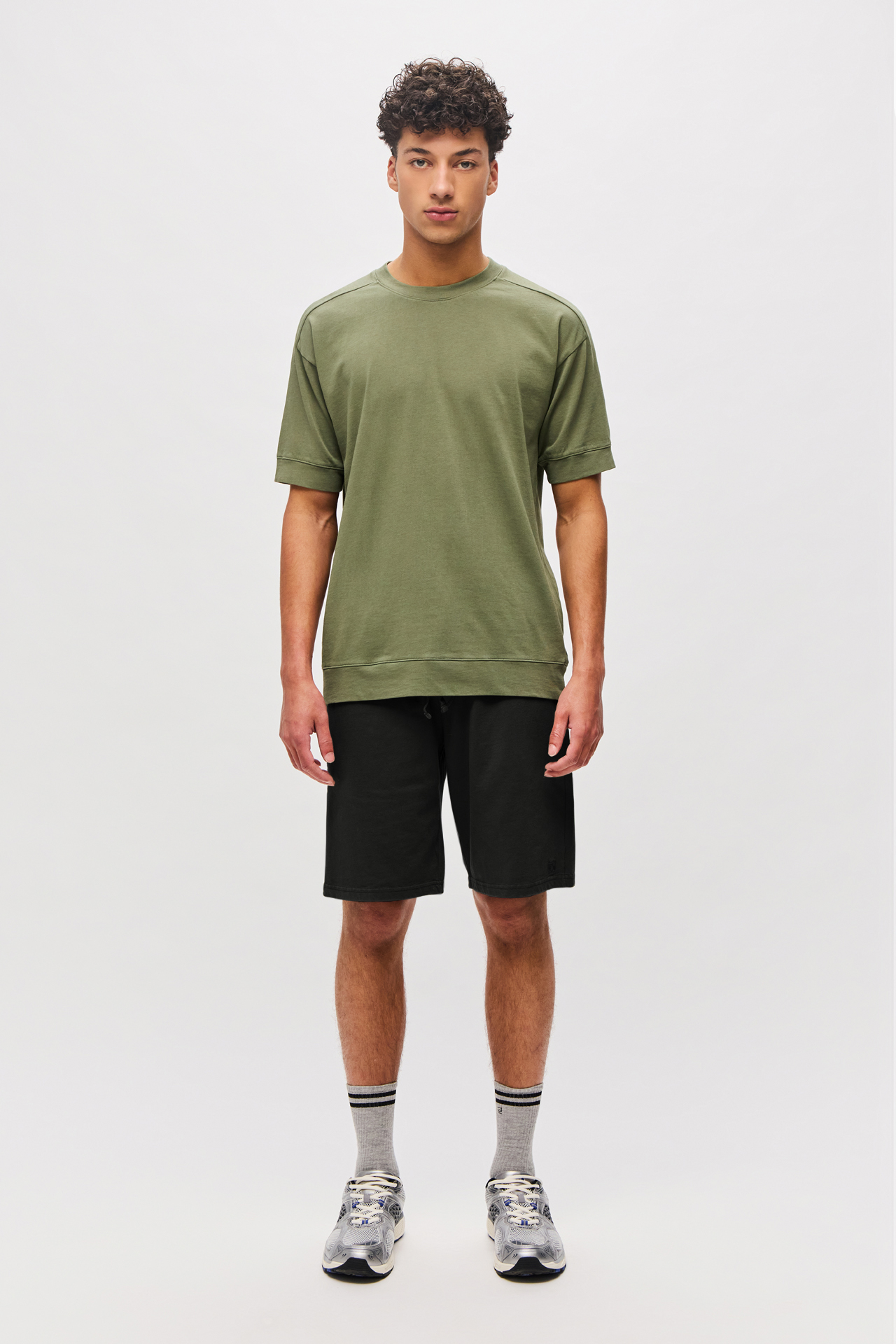 SWEATBERMUDA WITH EMBROIDERY