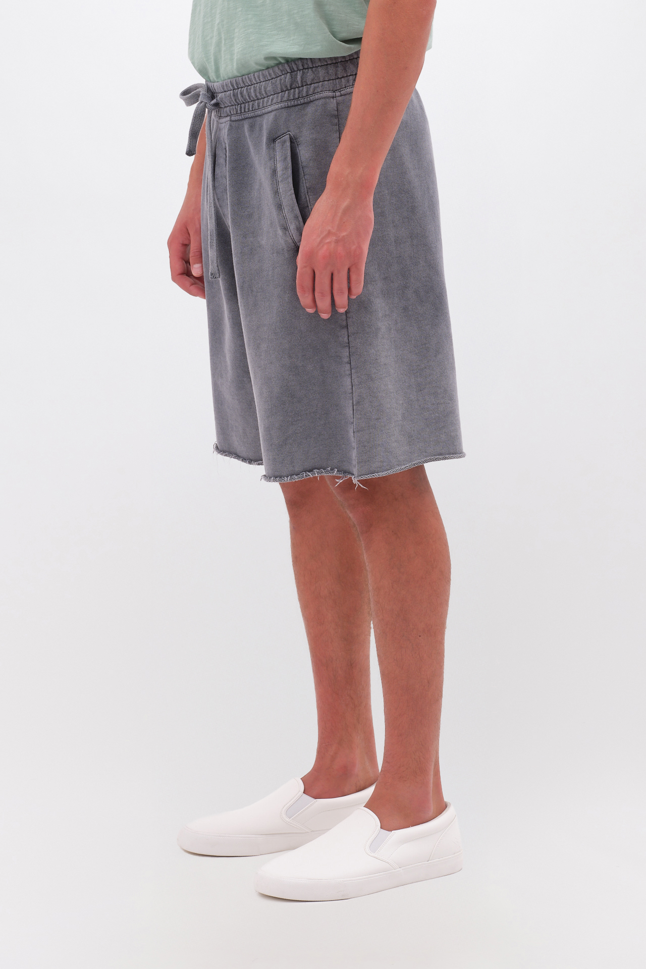 RAW EDGES SWEATBERMUDA
