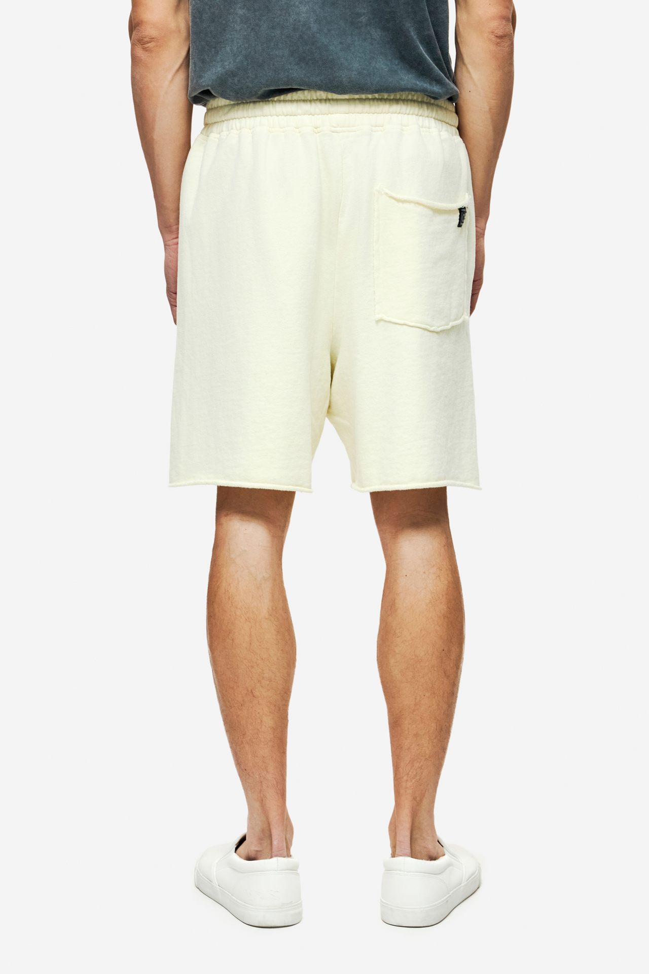 RAW EDGES SWEATBERMUDA