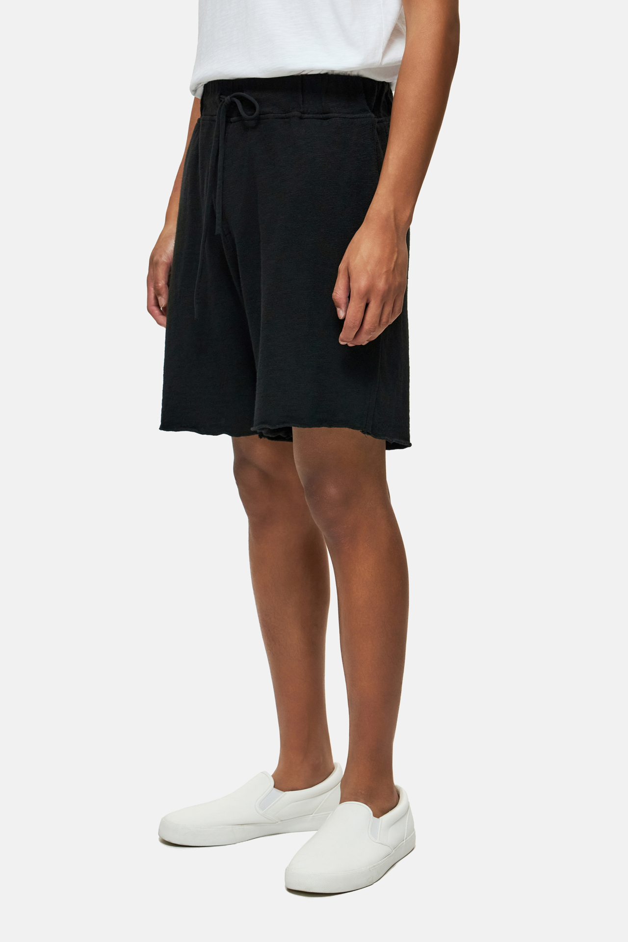 SWEATBERMUDA WITH RAW EDGES