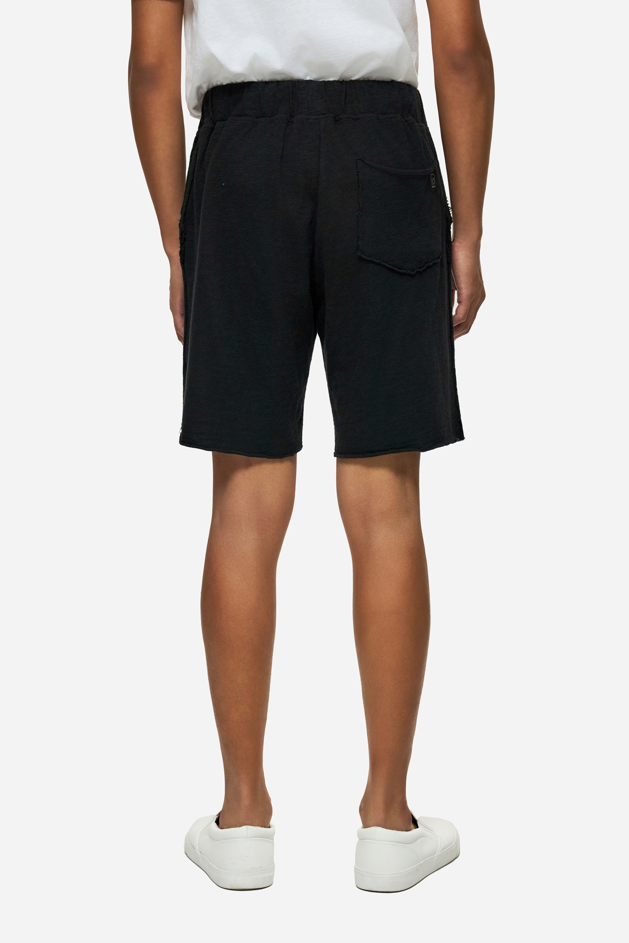 SWEATBERMUDA WITH RAW EDGES