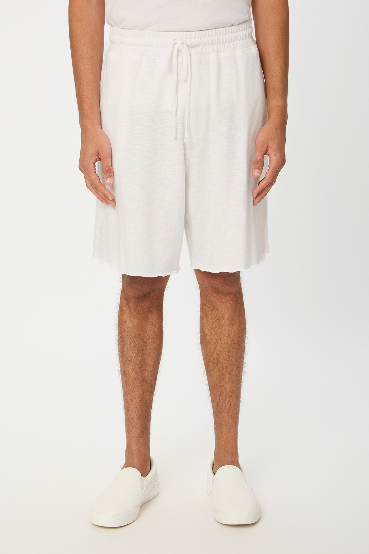 SWEATBERMUDA WITH RAW EDGES