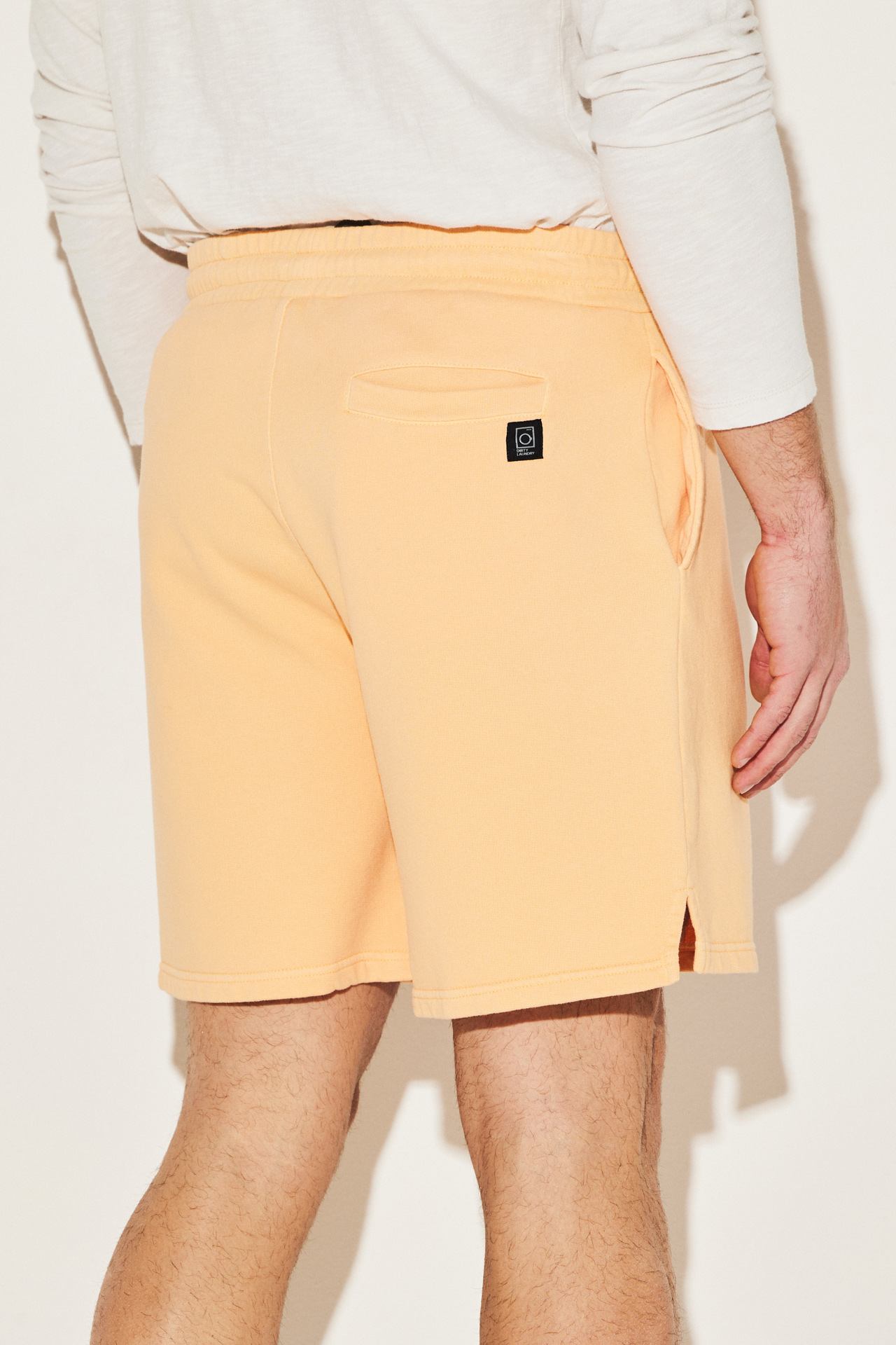 OVERSIZED SHORT SB.