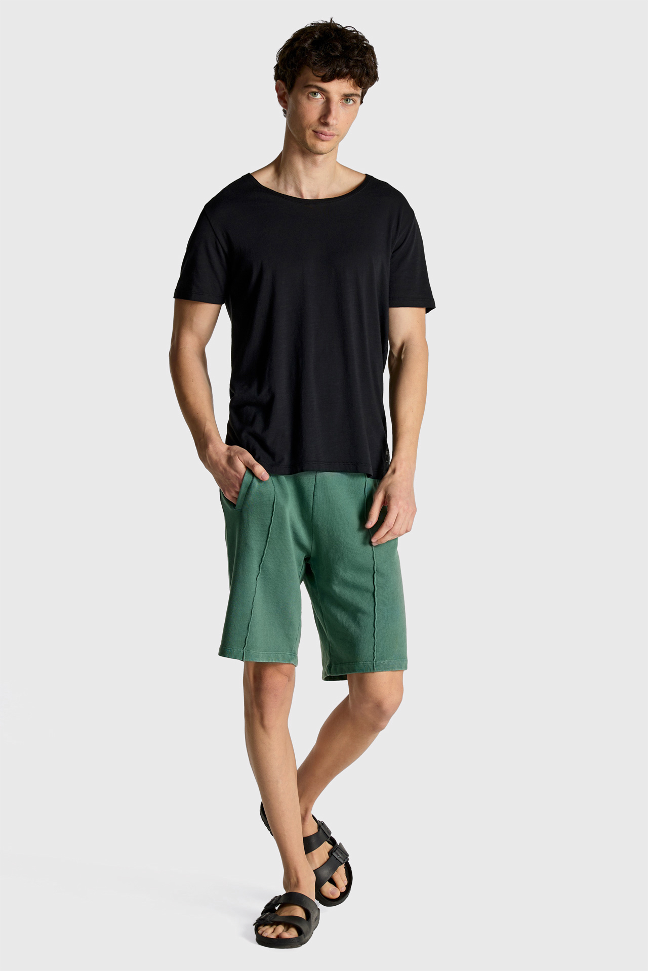 Regular Fit With Stitch Detail Bermuda