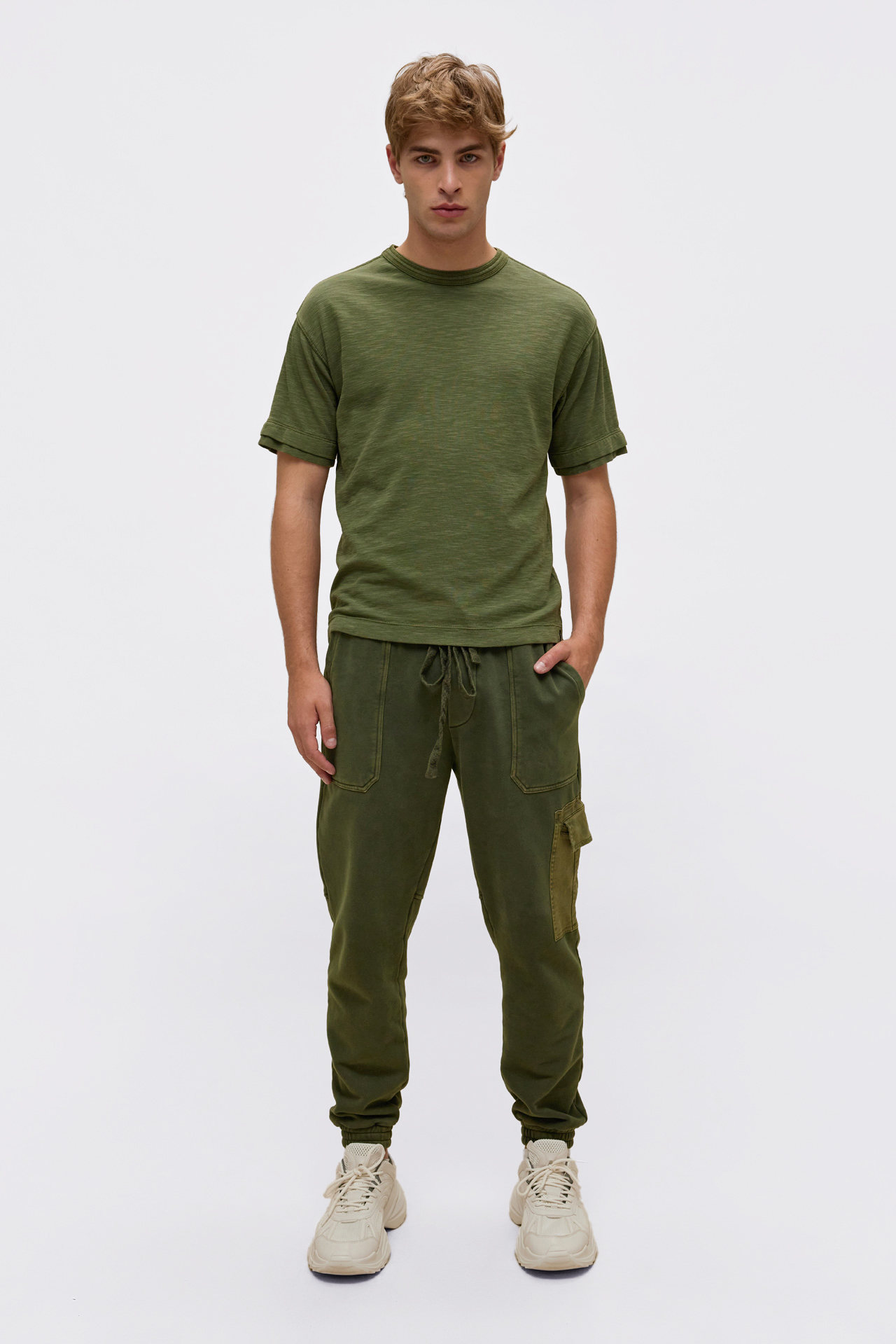 Contrast Cargo Sweatpants