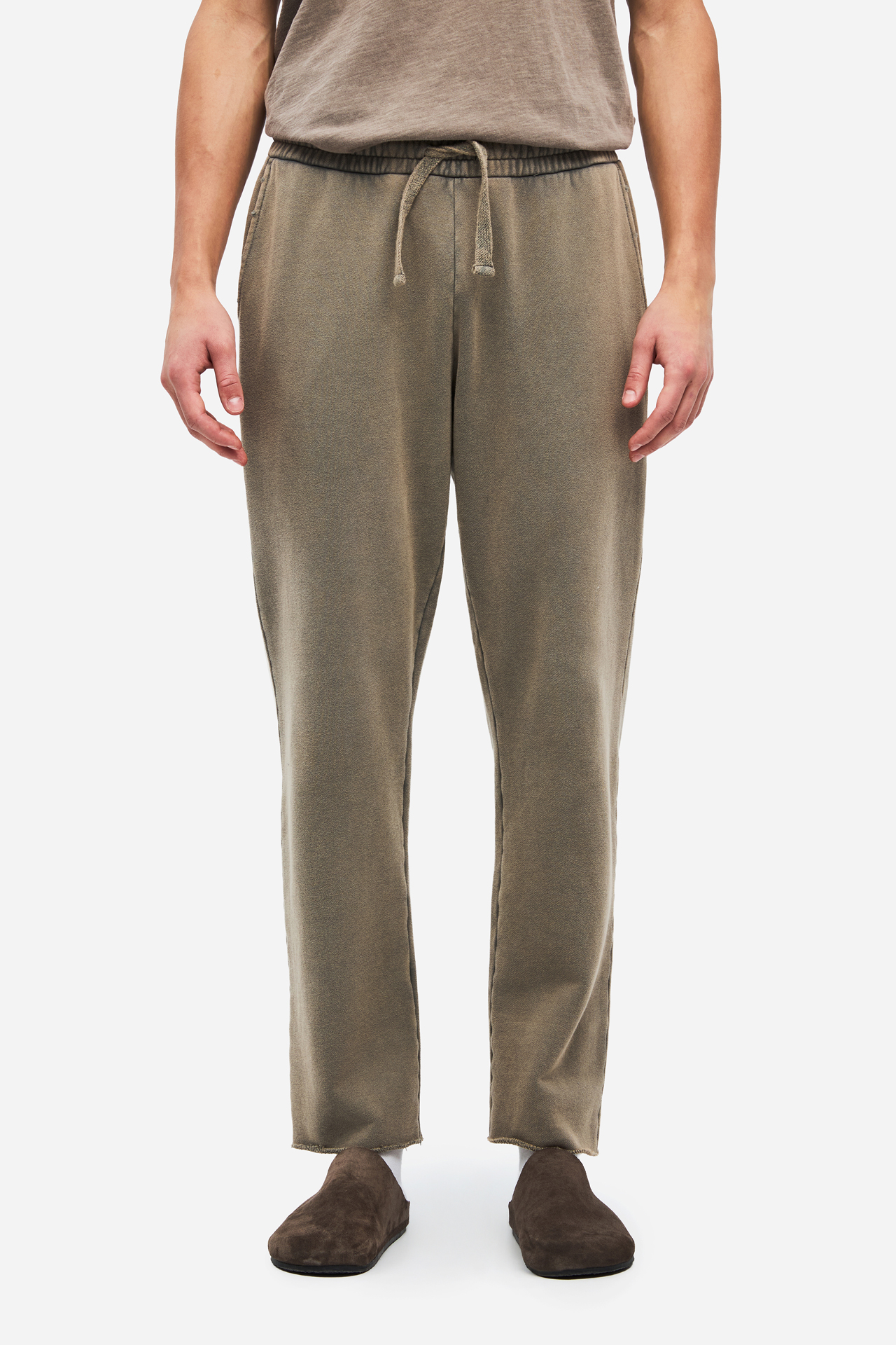 SWEATPANTS WITH DESTROYS