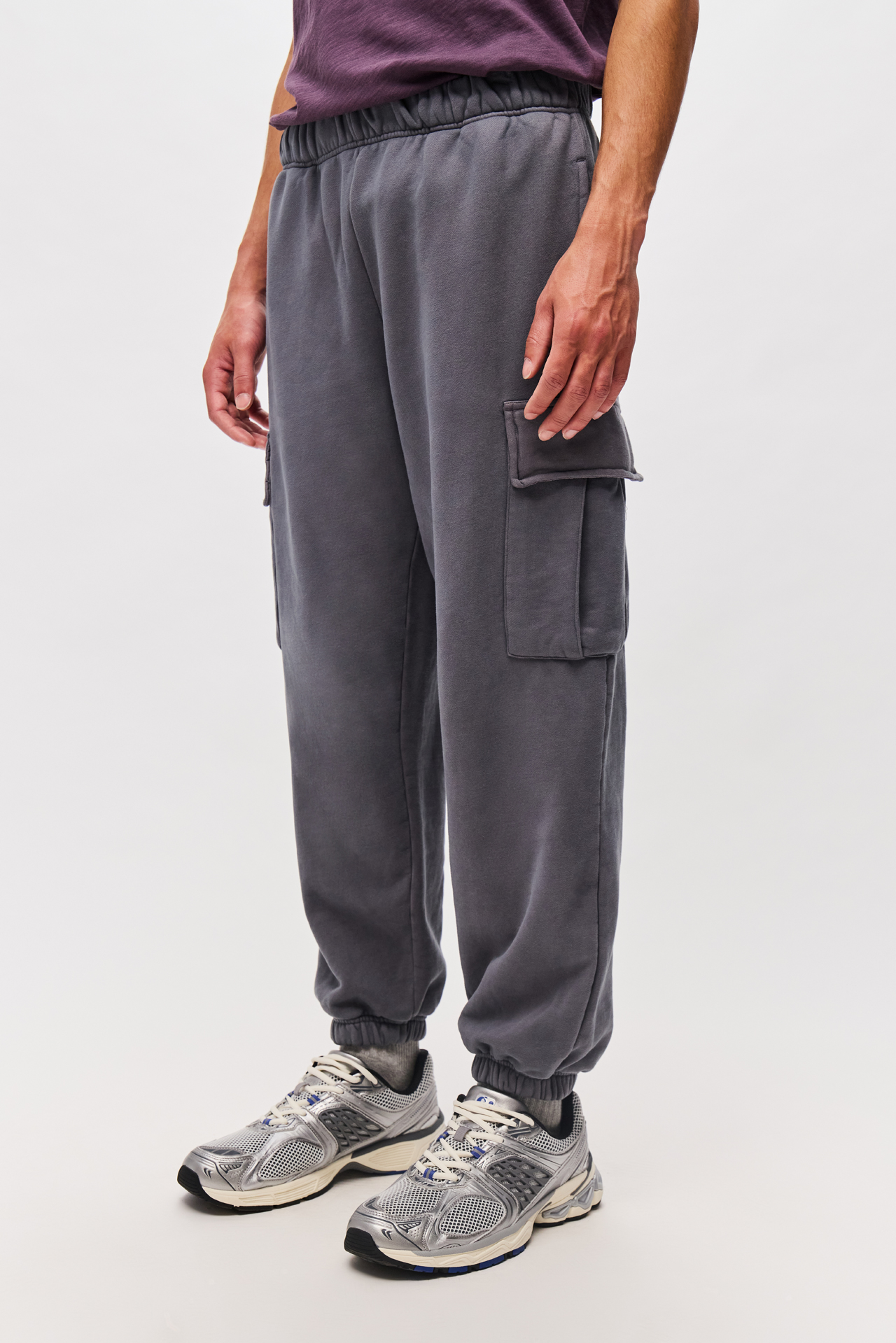 RELAXED CARGO SWEATPANT