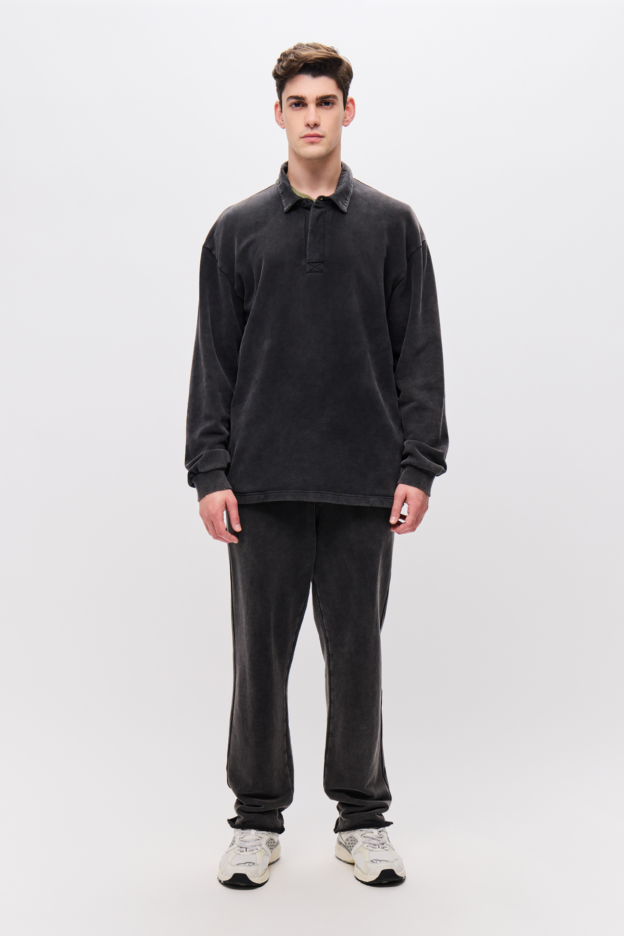 THE RAW EDGES SWEATPANT