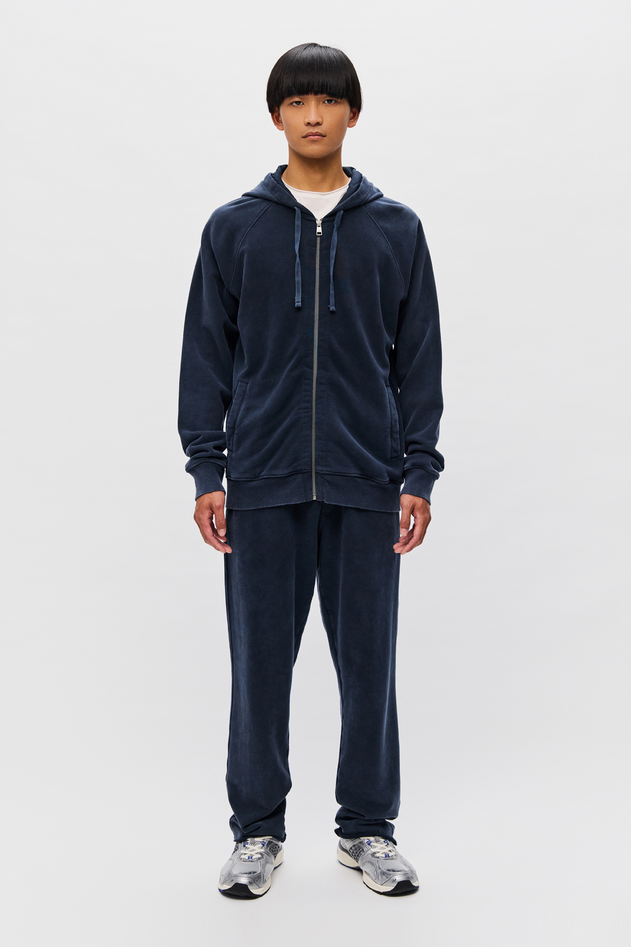 THE RAW EDGES SWEATPANT