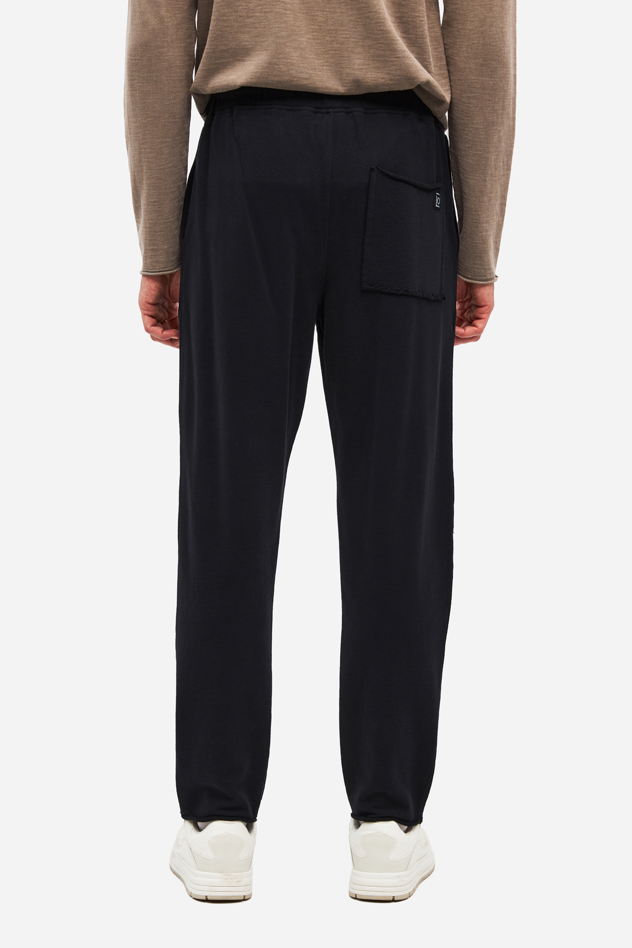 THE RAW EDGES SWEATPANT