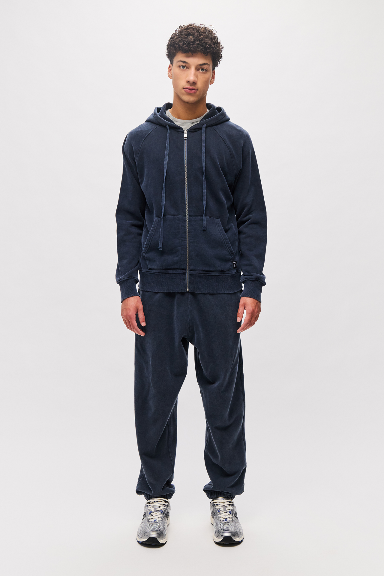 RELAXED CUFFED SWEATPANTS