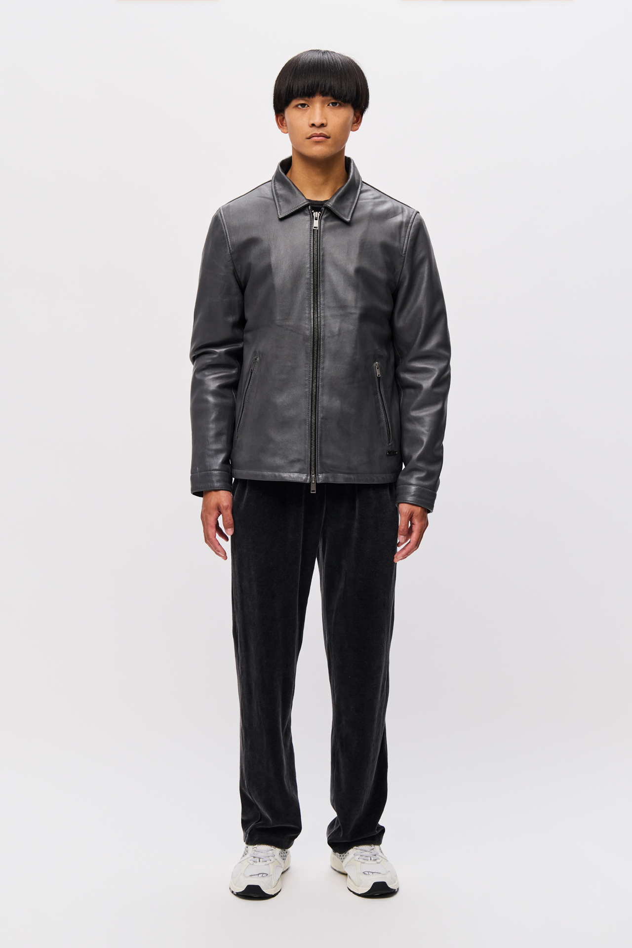 RELAXED VELVET SWEATPANTS