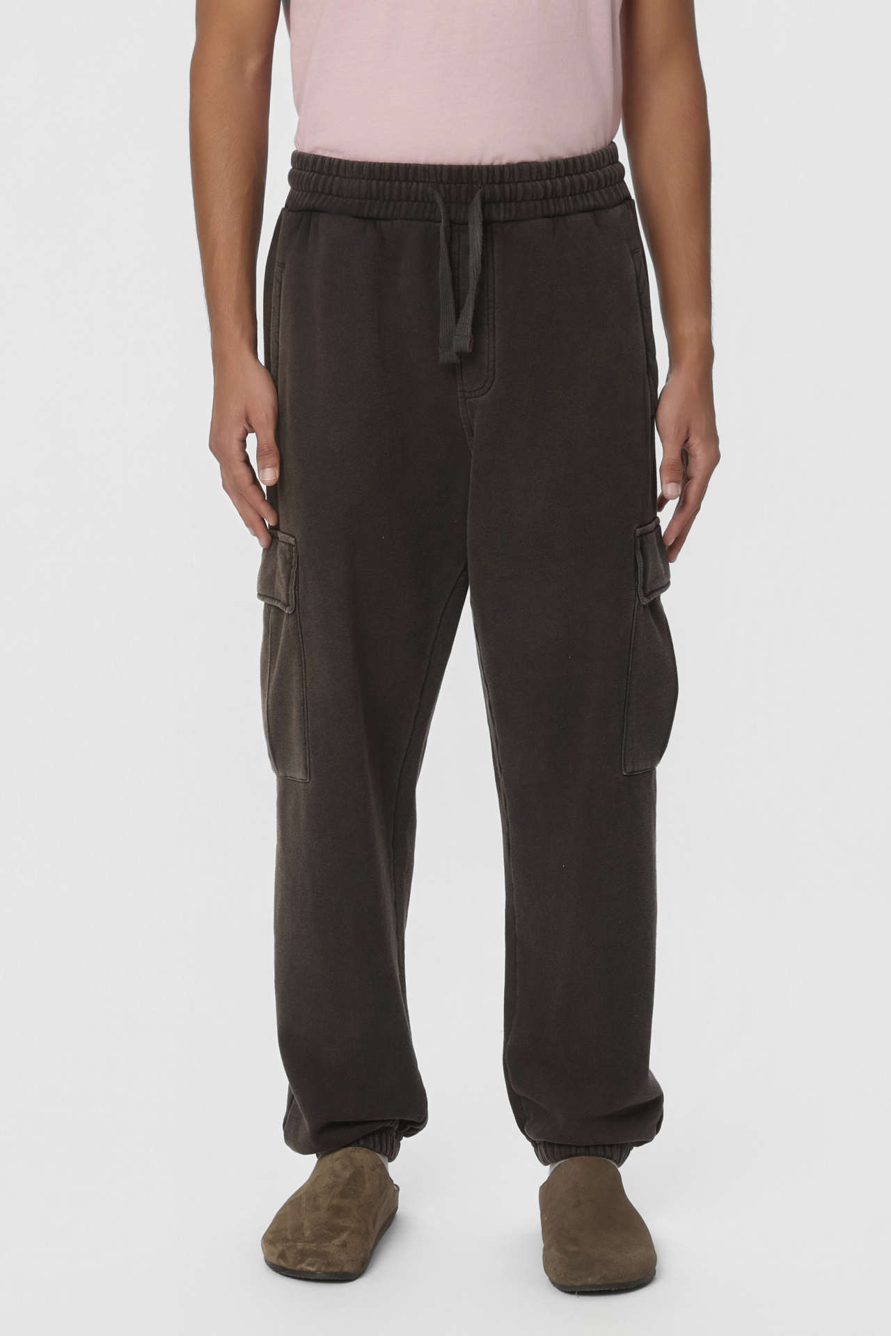 RELAXED CARGO SWEATPANTS