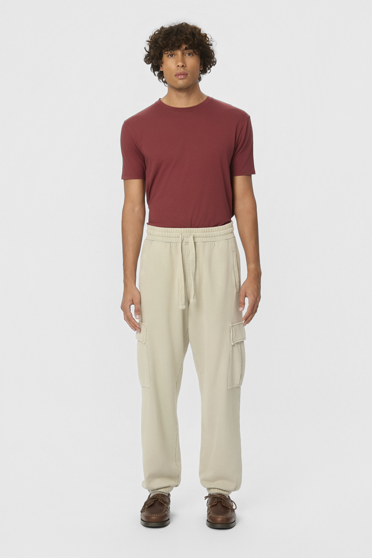 RELAXED CARGO SWEATPANTS