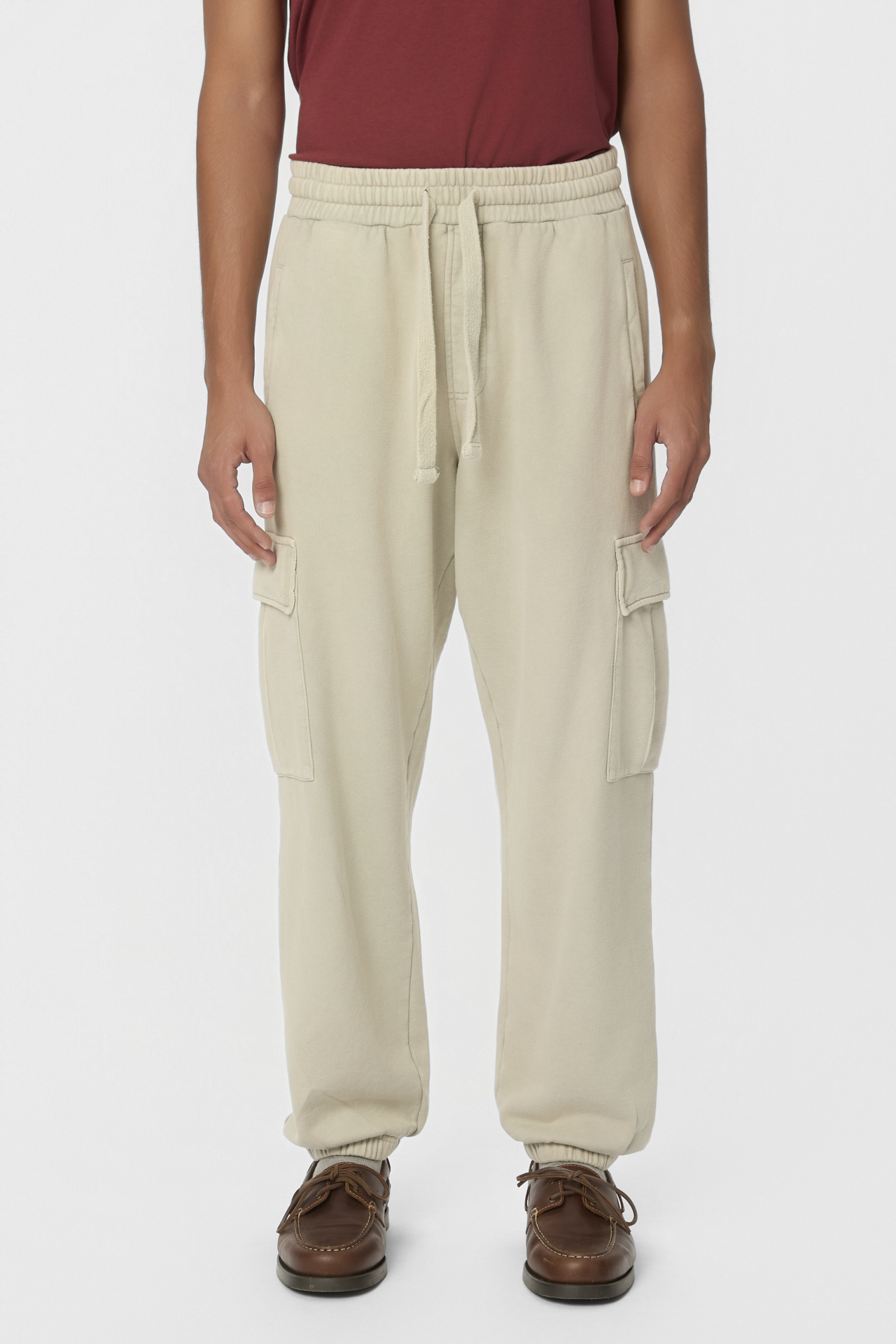 RELAXED CARGO SWEATPANTS