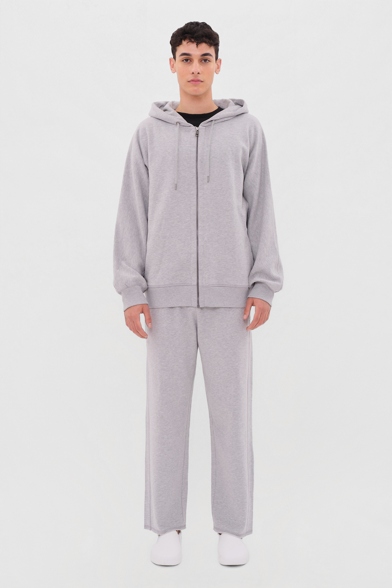 STRAIGHT LEG SWEATPANTS