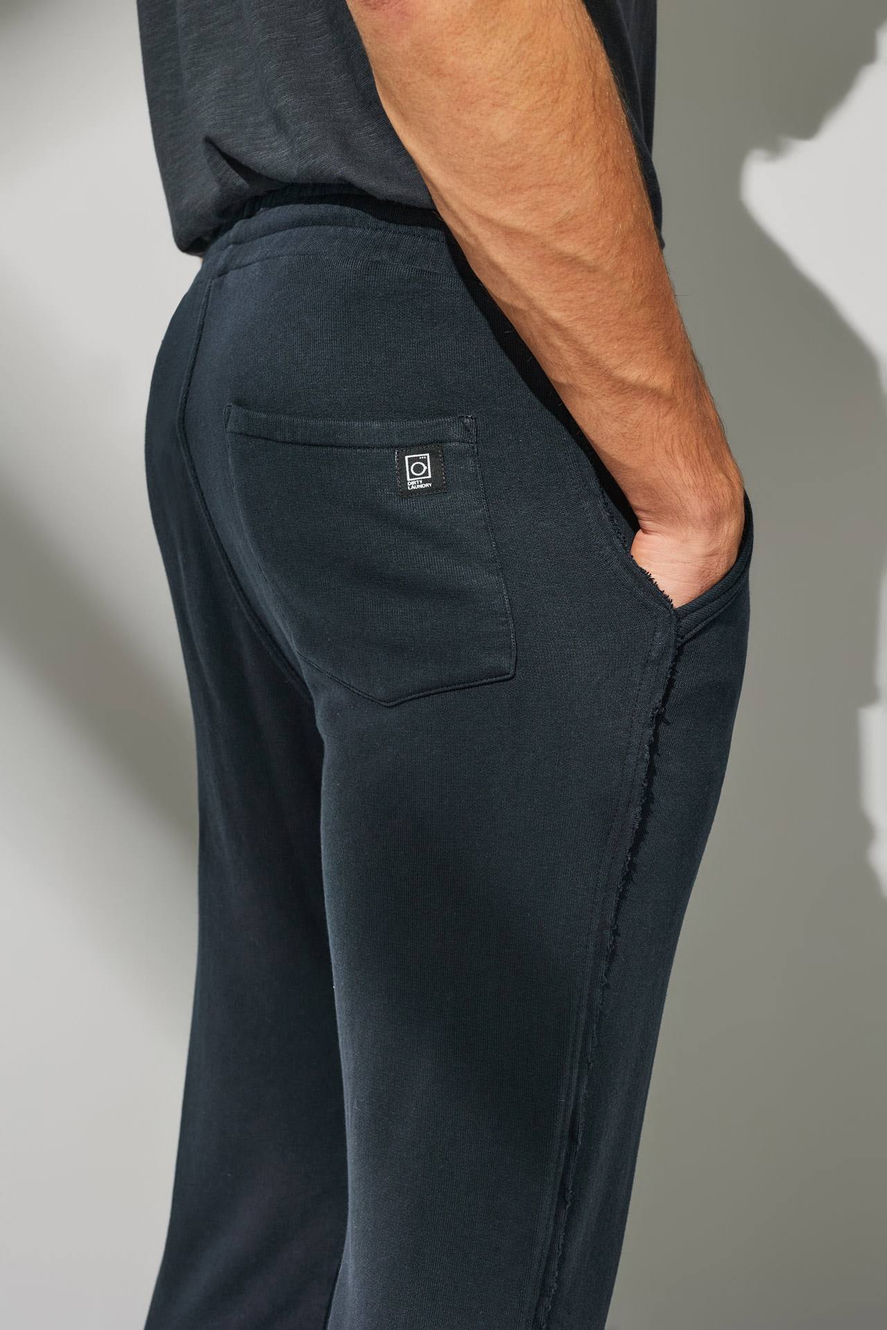 ACID LOOSE KNIT RAW-CUT JOGGER