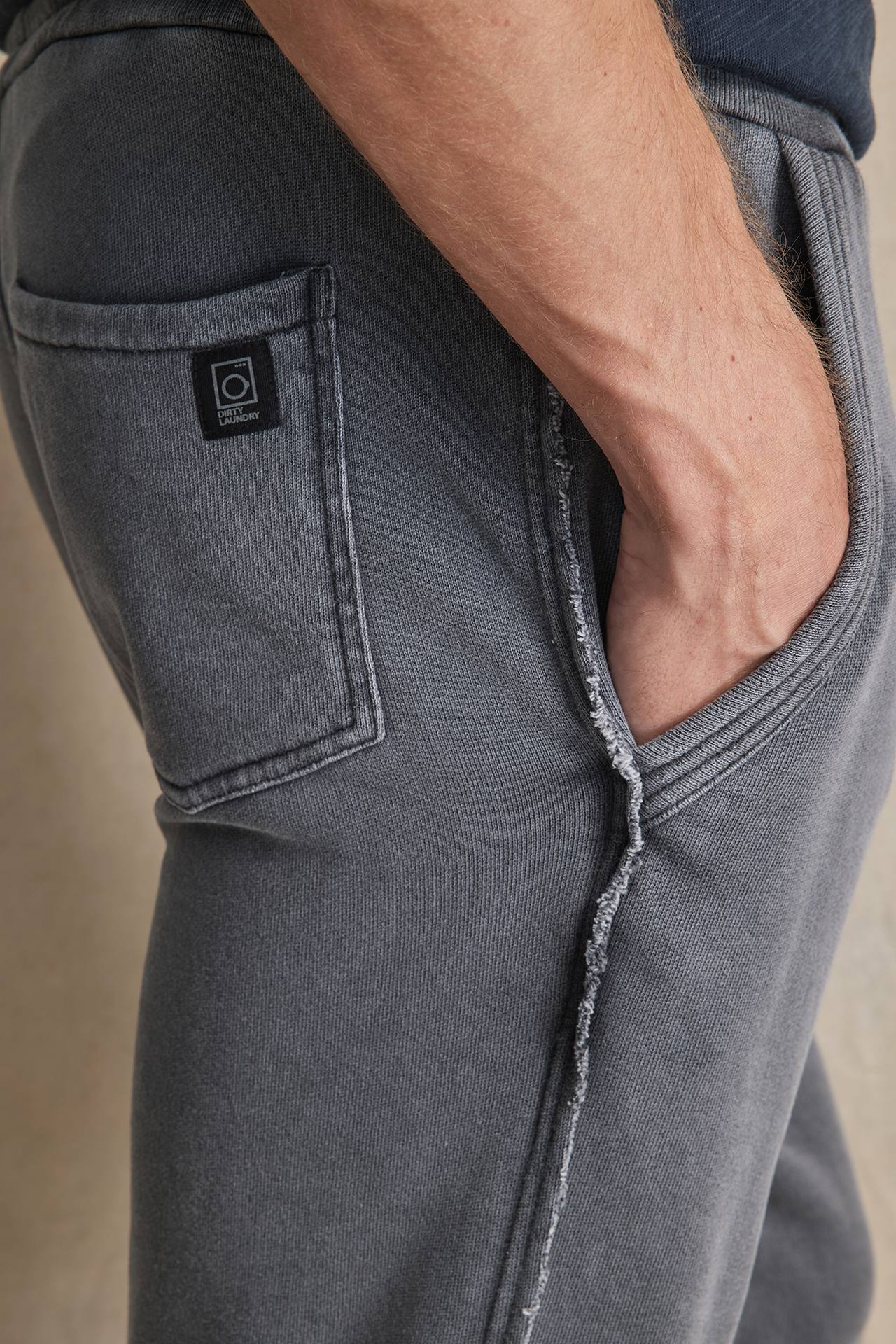 ACID LOOSE KNIT RAW-CUT JOGGER