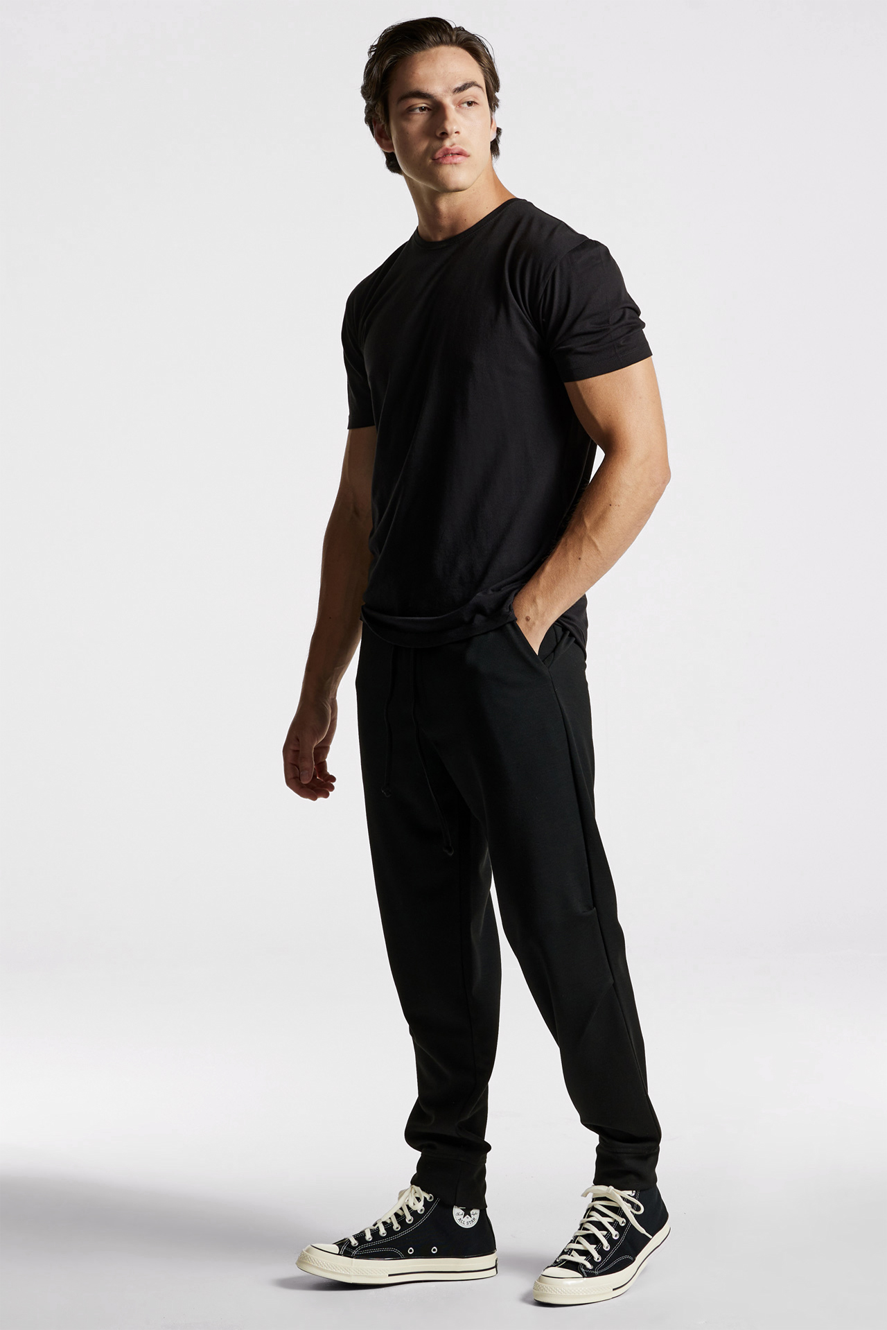 Knee Pleated Sport Pants