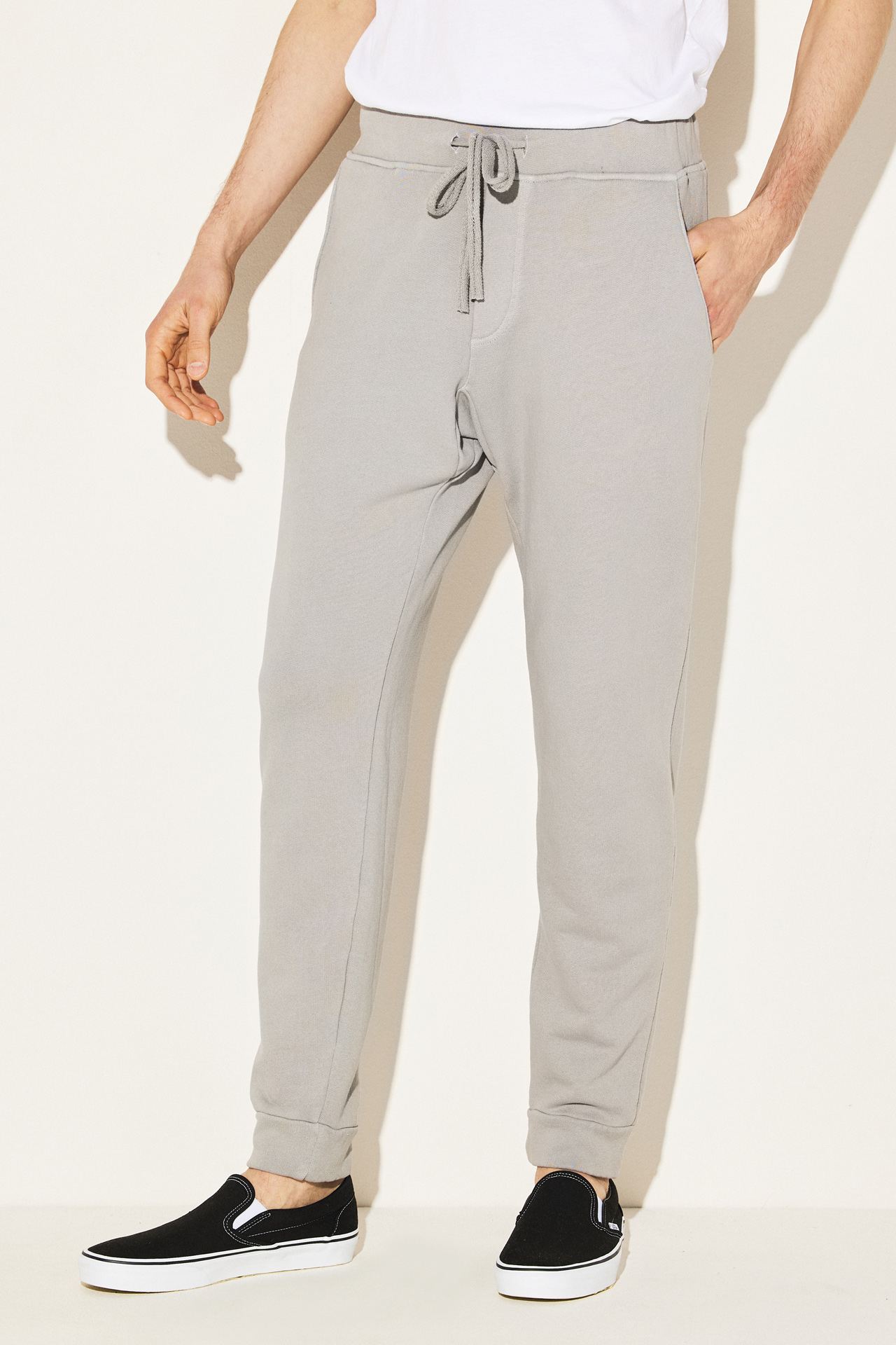 LOOSE KNIT DESTROYED POCKETS SP.
