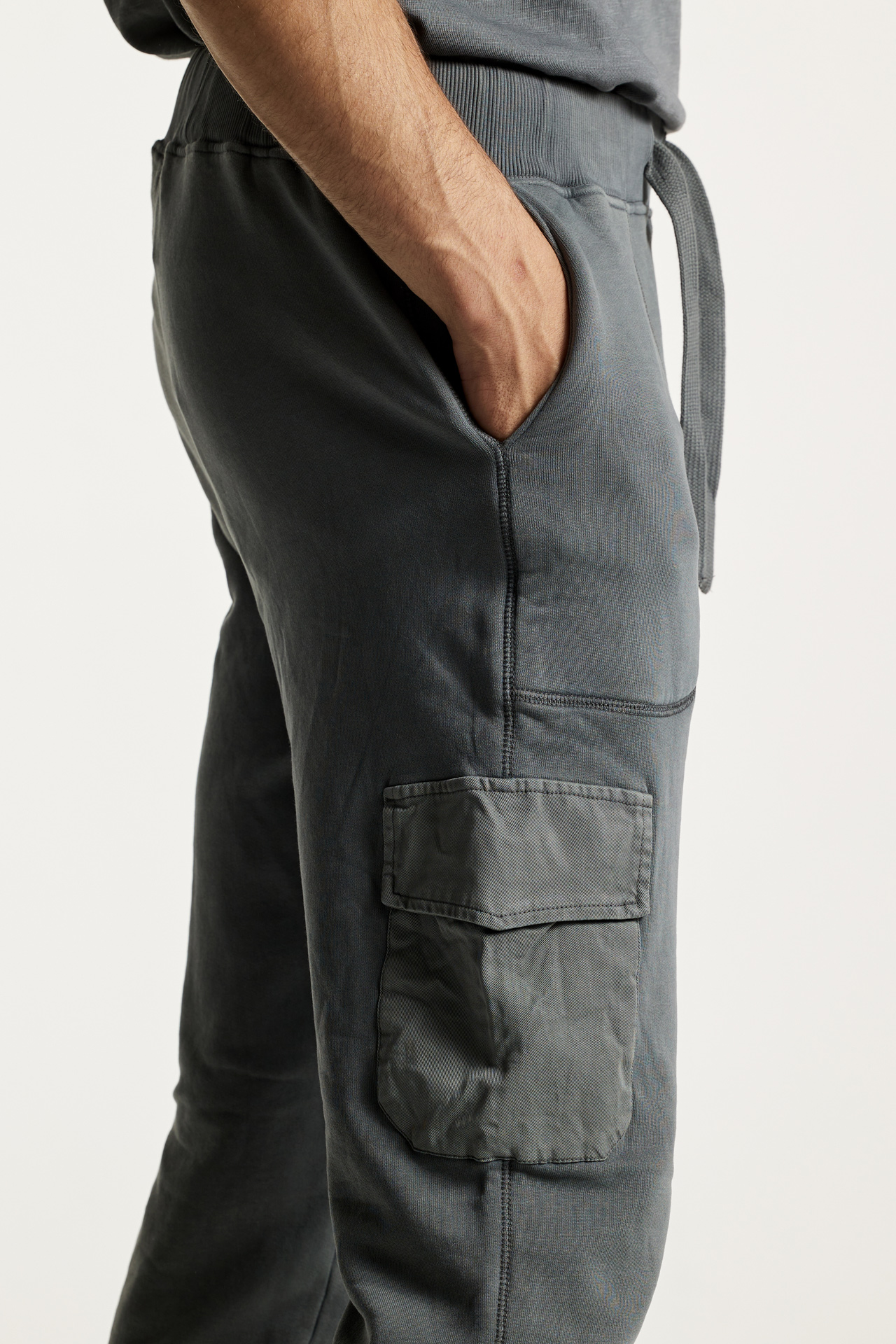 Mixed Fabric Cargo Sweatpants