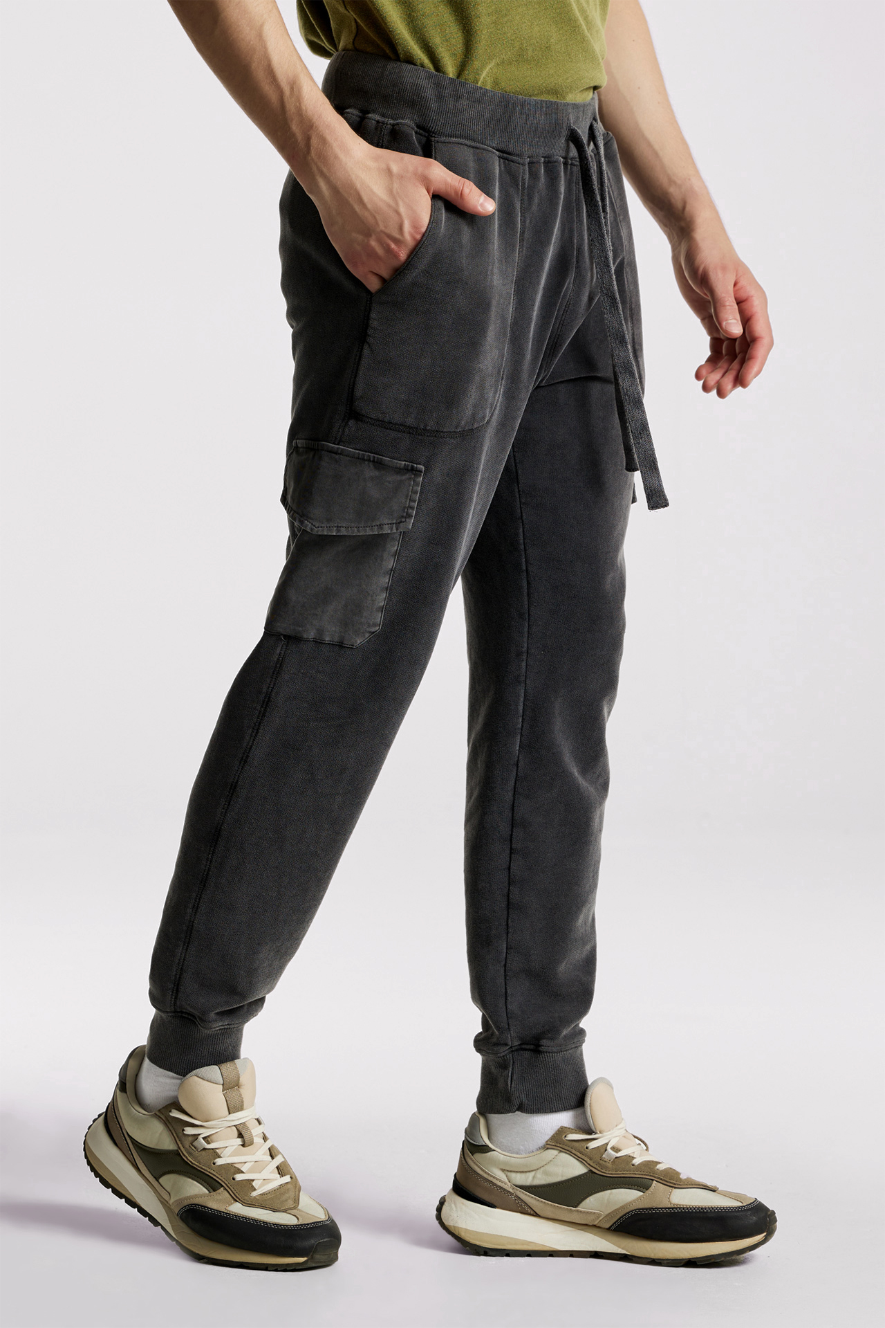 Mixed Fabric Cargo Sweatpants