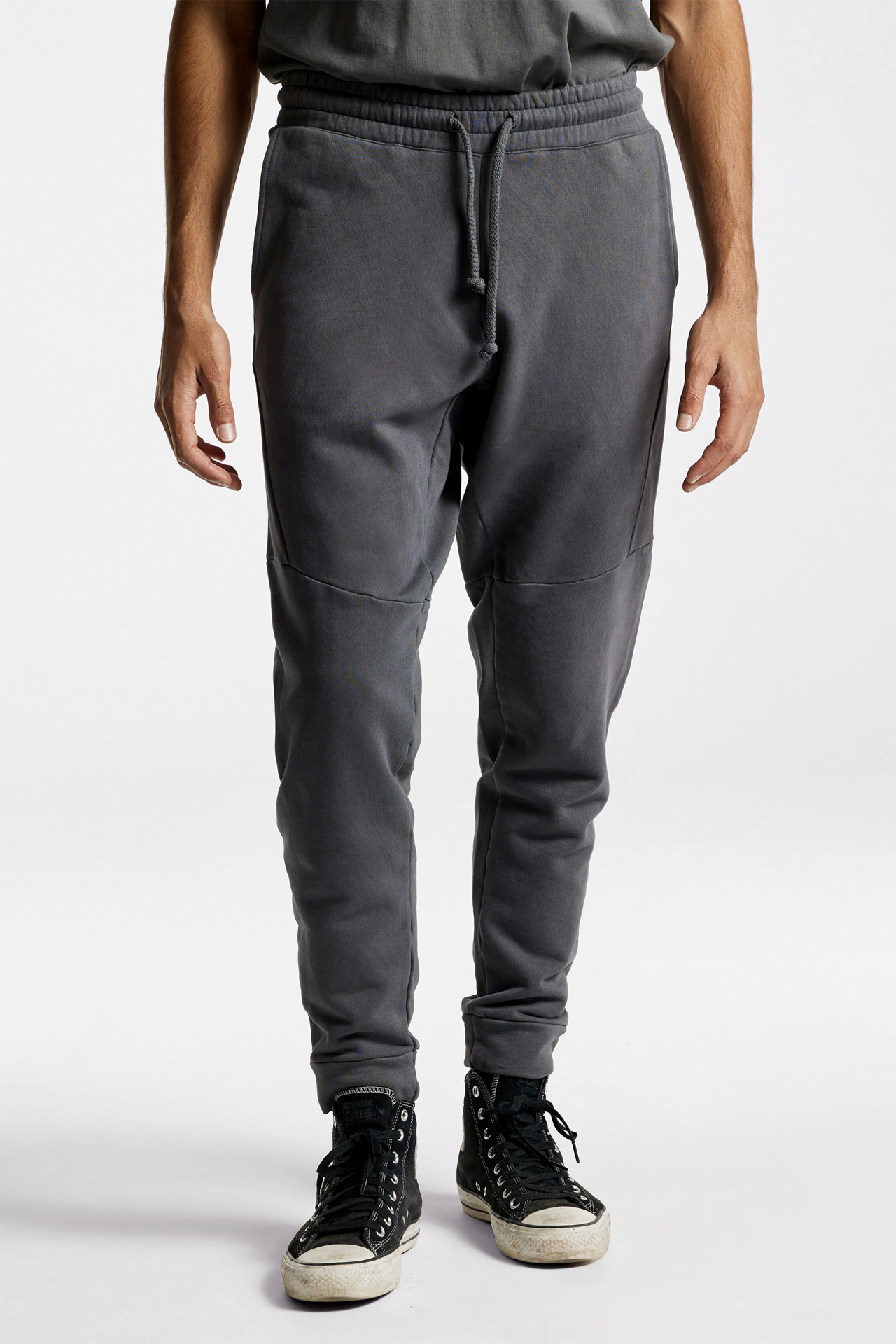 Divided Detailing Sweatpants