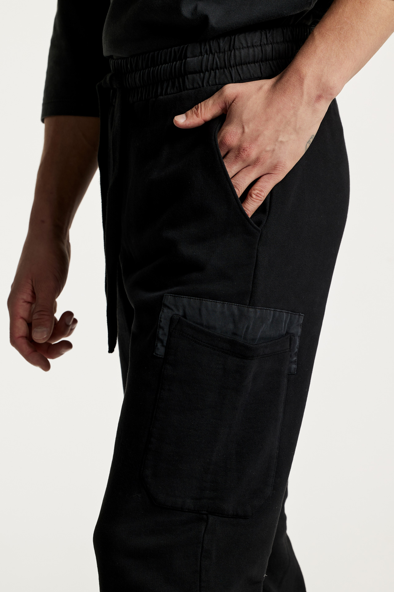 Cargo Mixed Fabric Sweatpants