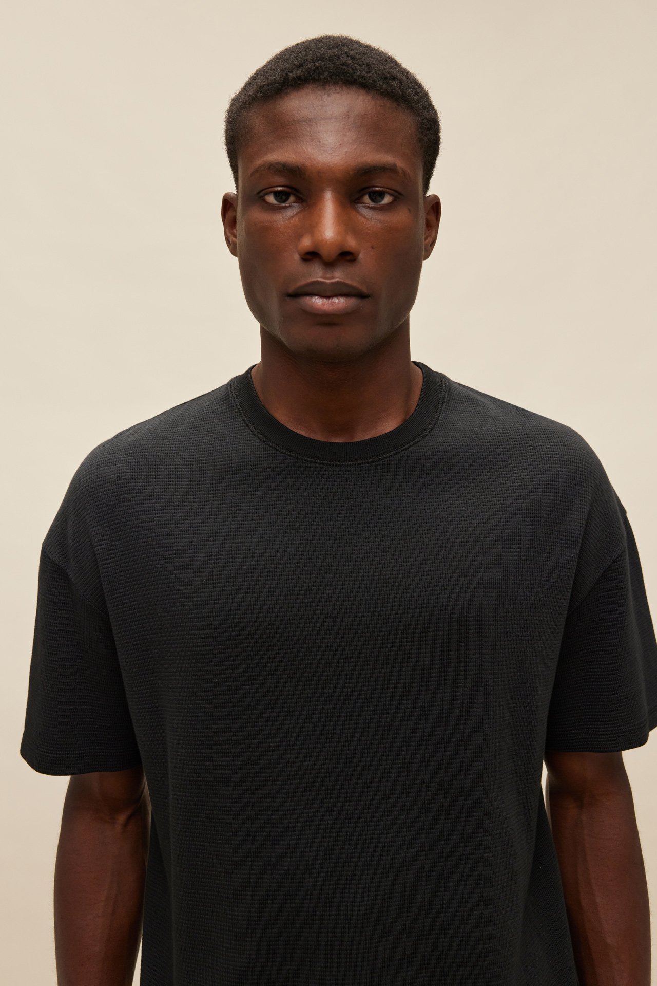 Contrast Detailed T-shirt