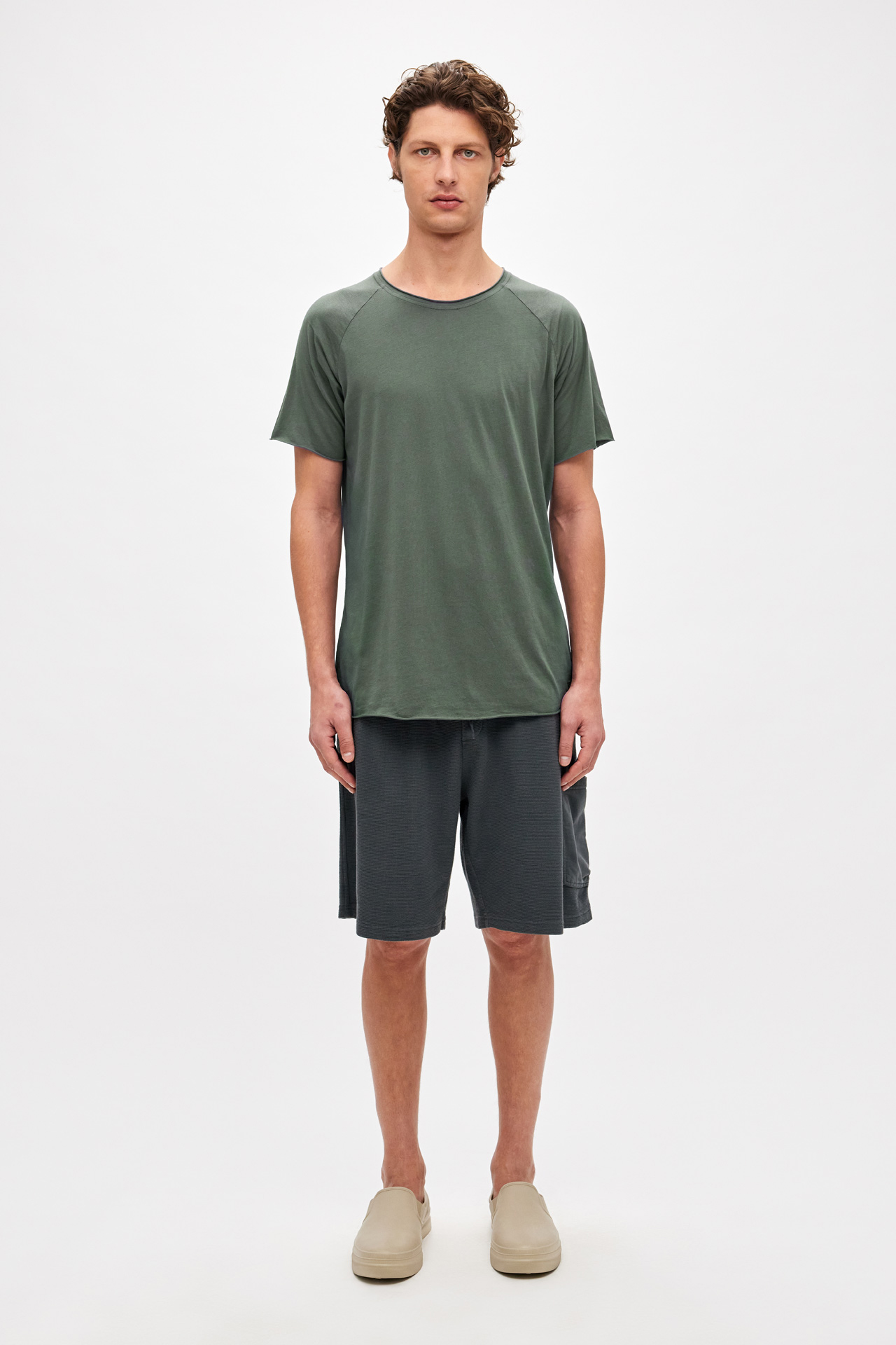 Classic Raw Cut Raglan T-Shirt