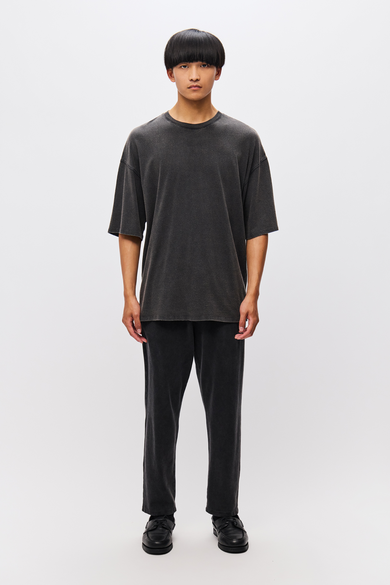 OVERSIZED DROP SHOULDER T-SHIRT