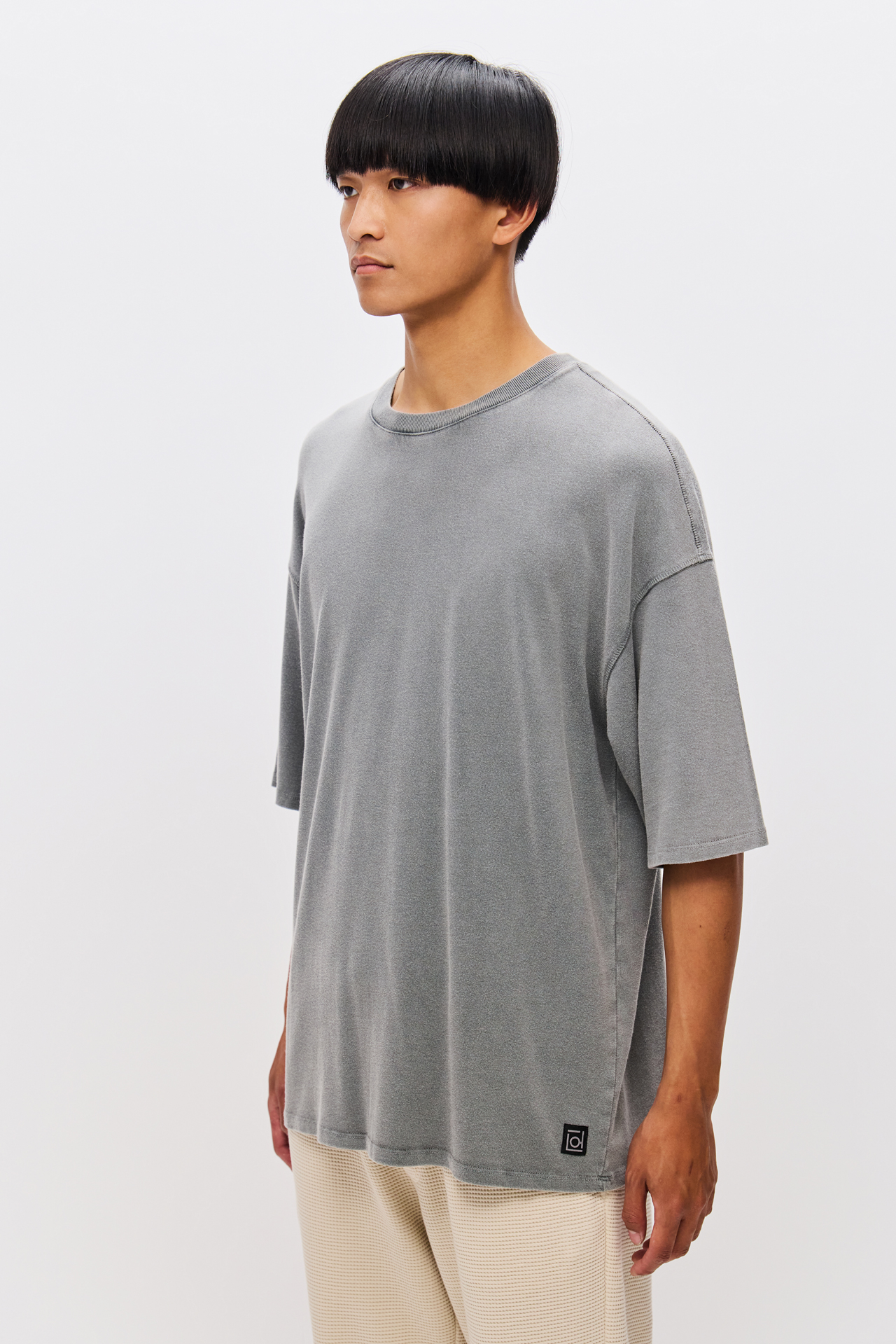 OVERSIZED DROP SHOULDER T-SHIRT