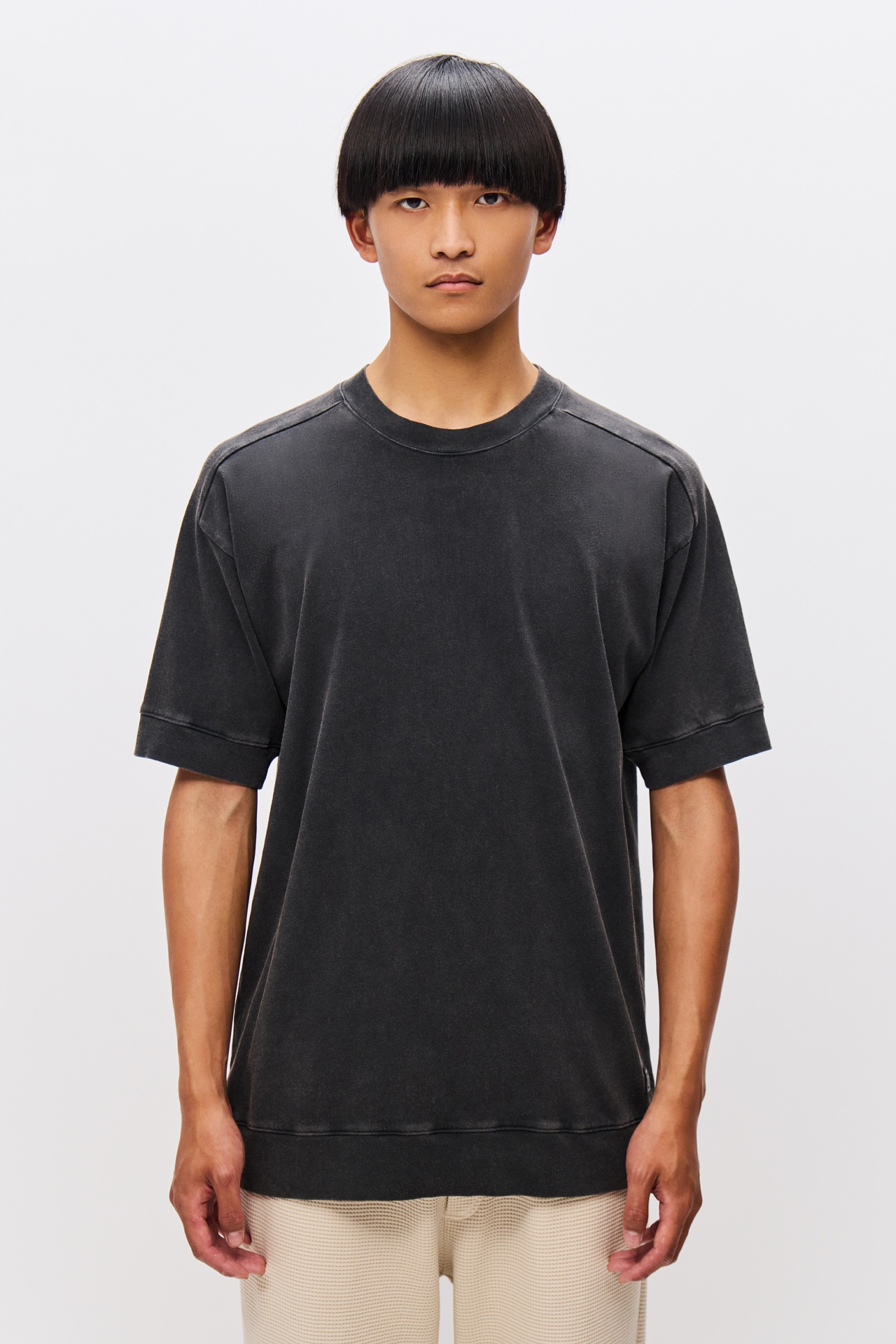 RELAXED RAGLAN T-SHIRT