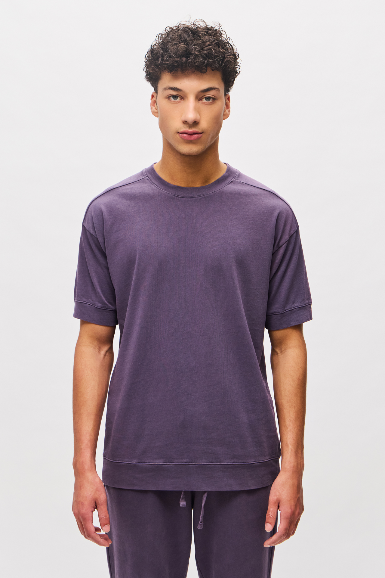 RELAXED RAGLAN T-SHIRT