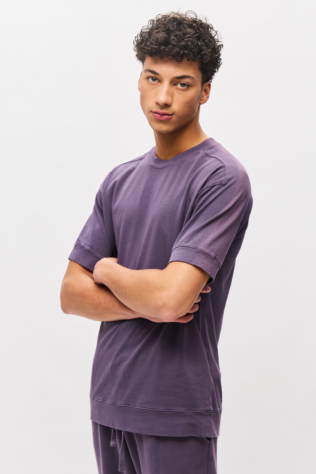 RELAXED RAGLAN T-SHIRT