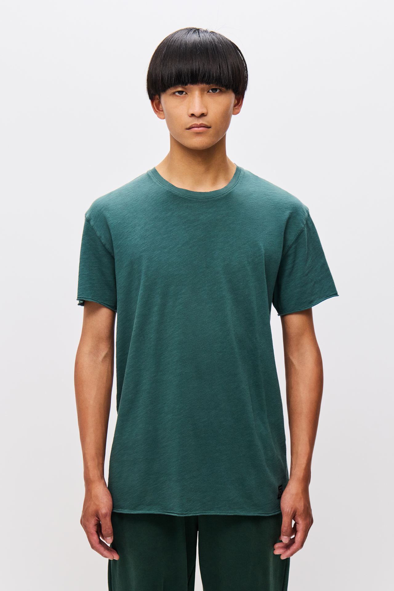 THE ROUNDNECK SLUB T-SHIRT