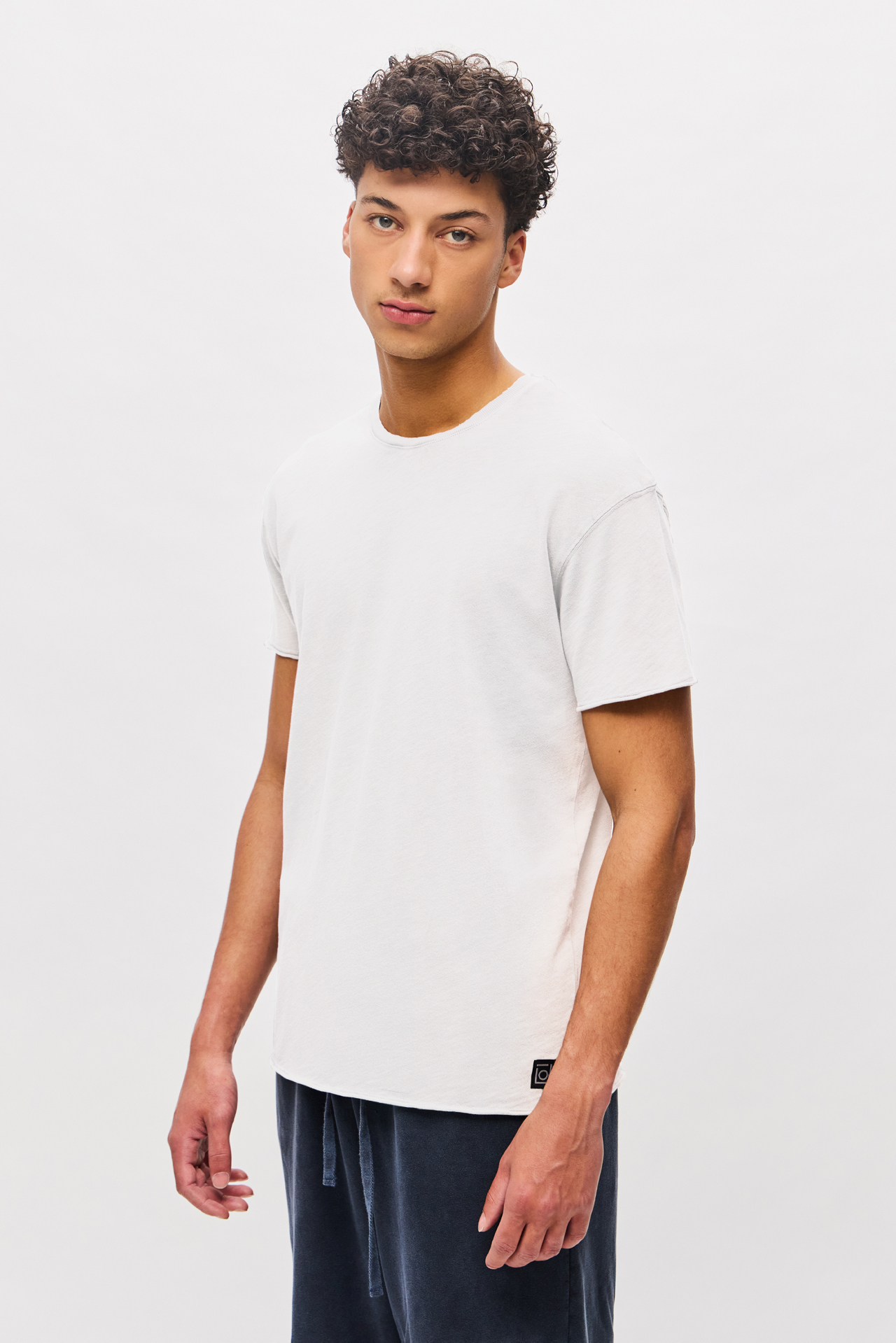 THE ROUNDNECK SLUB T-SHIRT