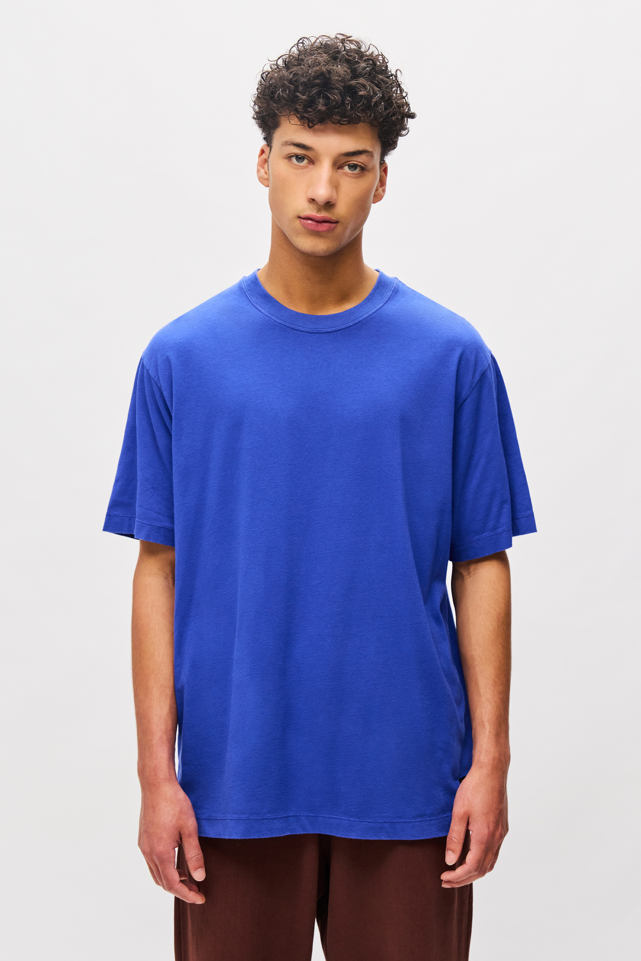OVERSIZED ROUNDNECK T-SHIRT