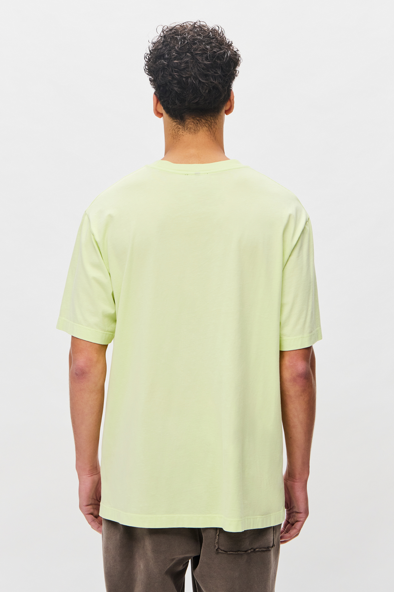 OVERSIZED ROUNDNECK T-SHIRT