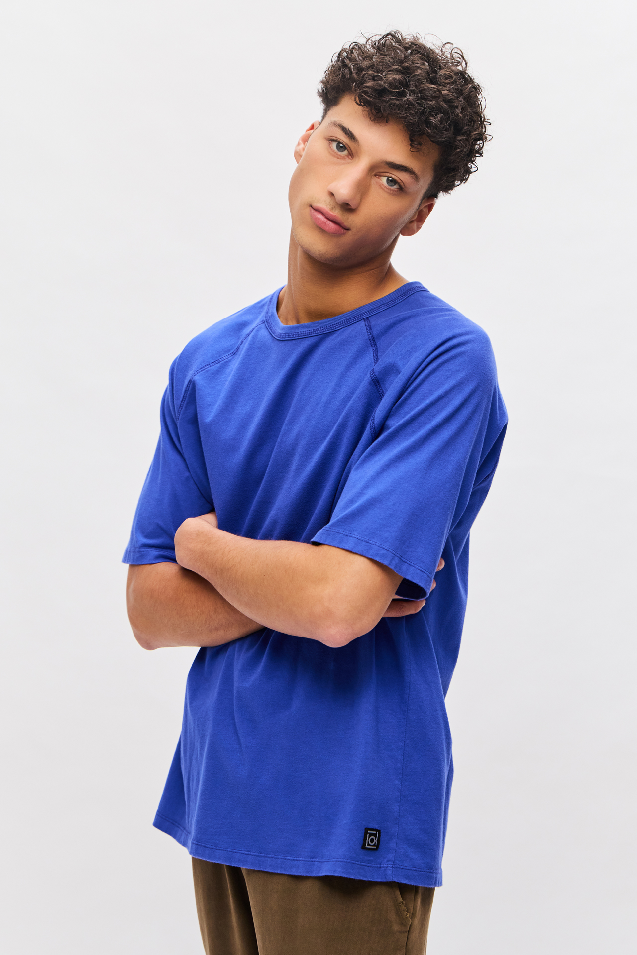OVERSIZED RAGLAN T-SHIRT