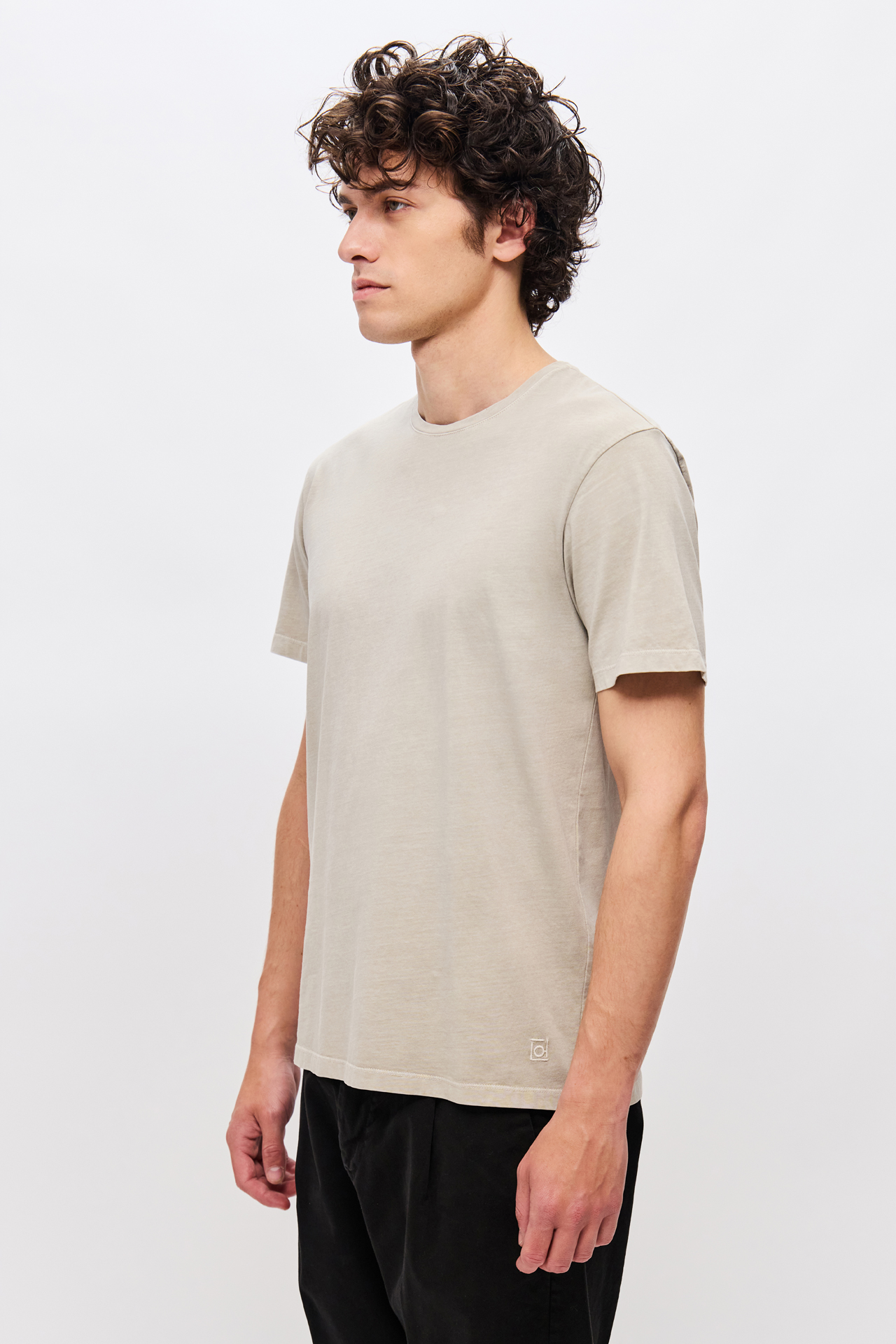 RELAXED T-SHIRT WITH EMBROIDERY